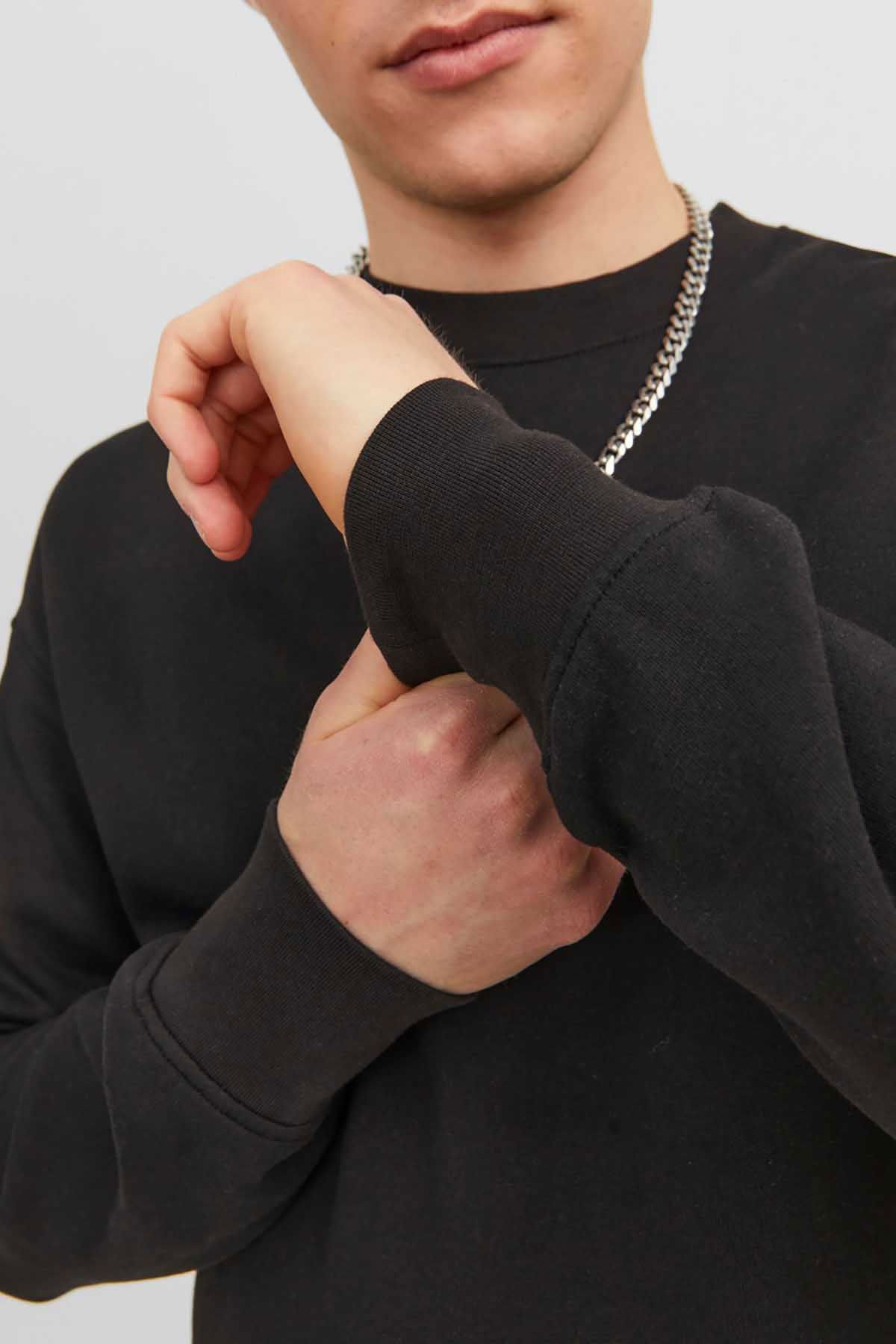 Jack & Jones Erkek Jorvesterbro Yazı Detaylı Bisiklet Yaka Sweatshirt 12241694 Siyah - 4