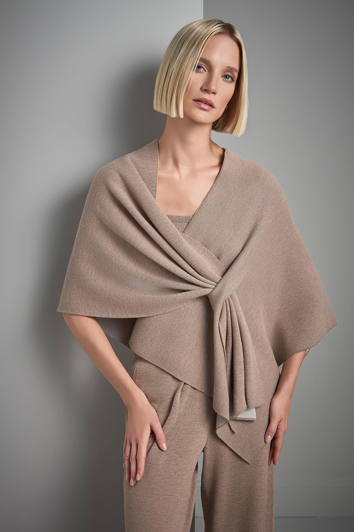 Join Us Kadın Bağlama Detaylı Triko Panço W149 Bej - 3