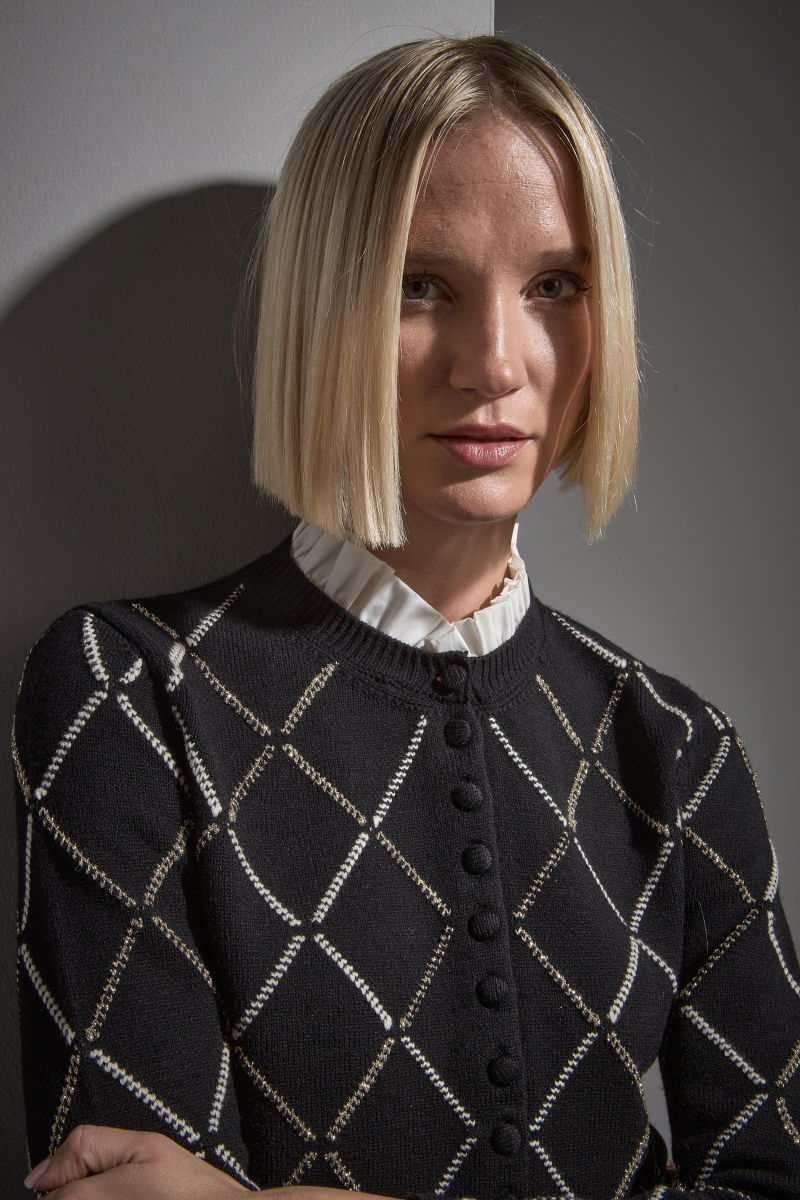 Join Us Kadın Baklava Desenli Kumaş Yaka Detaylı Triko Hırka W040 Siyah - Join Us