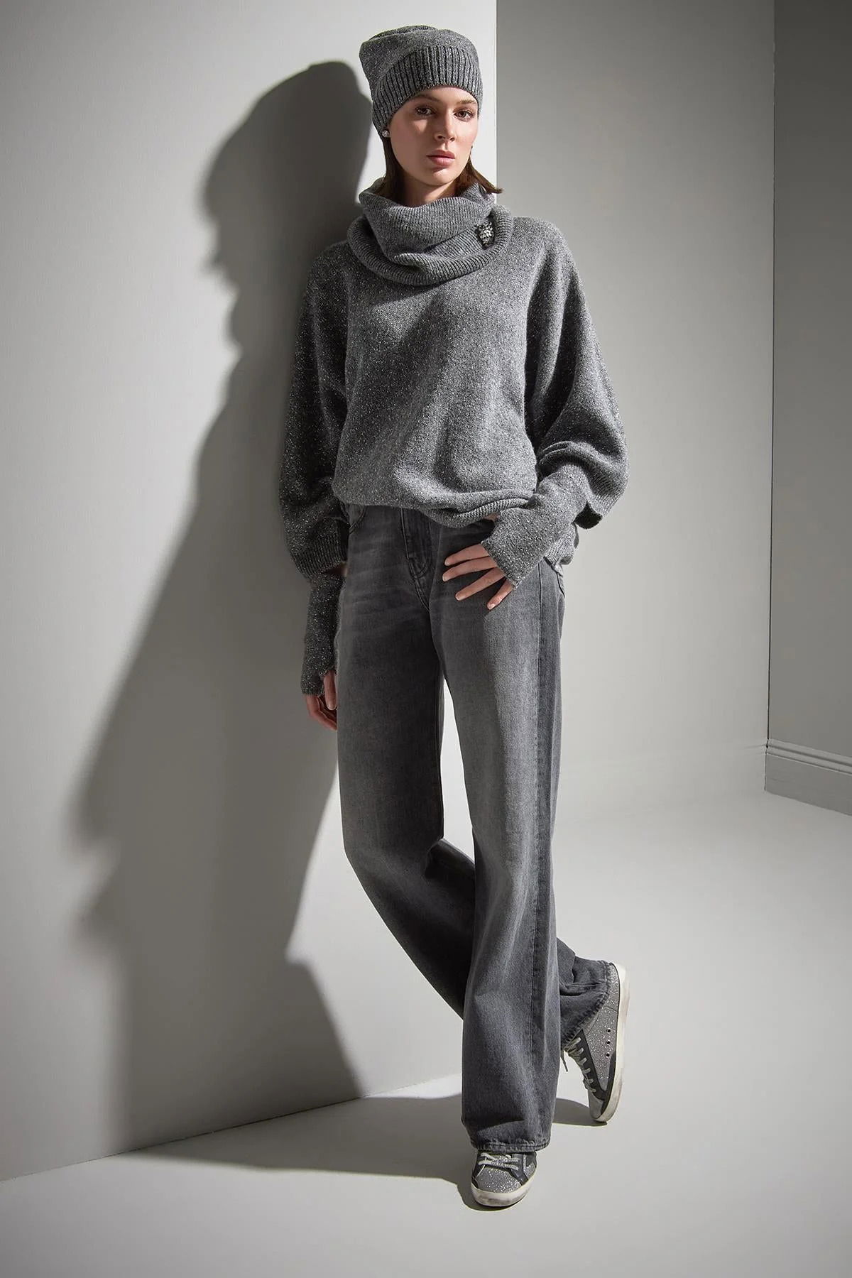 Join Us Kadın Broş Detaylı Fonksiyonel Yaka Triko Kazak W195 Gri - 4