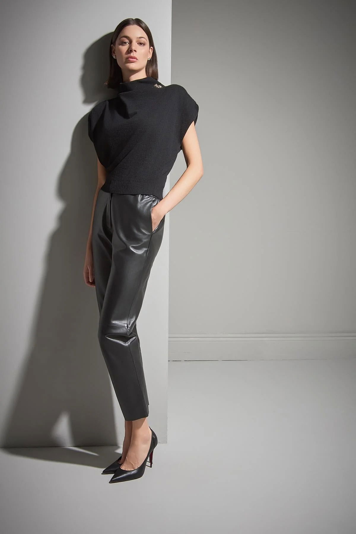 Join Us Kadın Broş Detaylı Triko Bluz W213 Siyah - 3