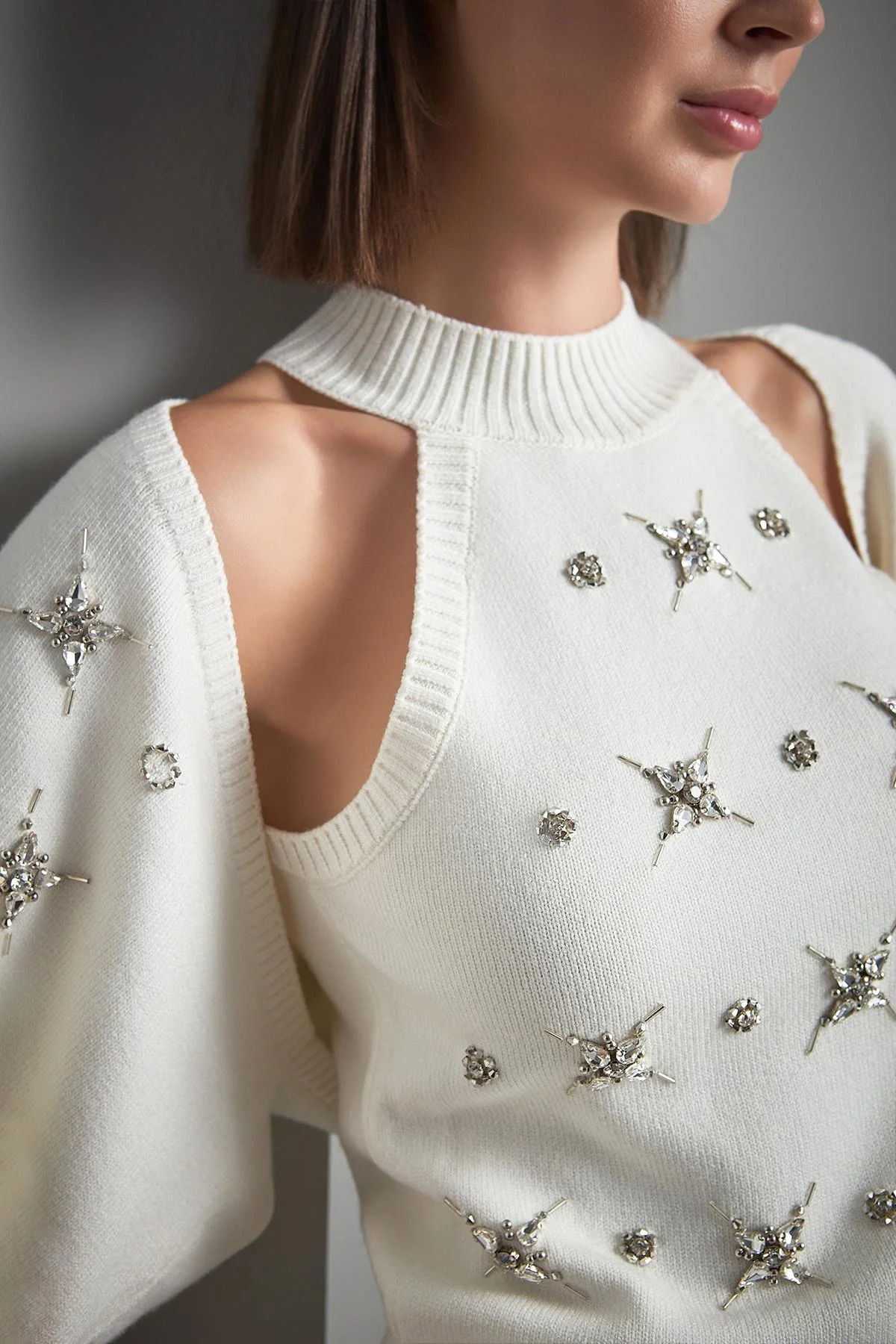 Join Us Kadın El İşi Taş İşlemeli Halter Yaka Triko Bluz W104 Ekru - 3