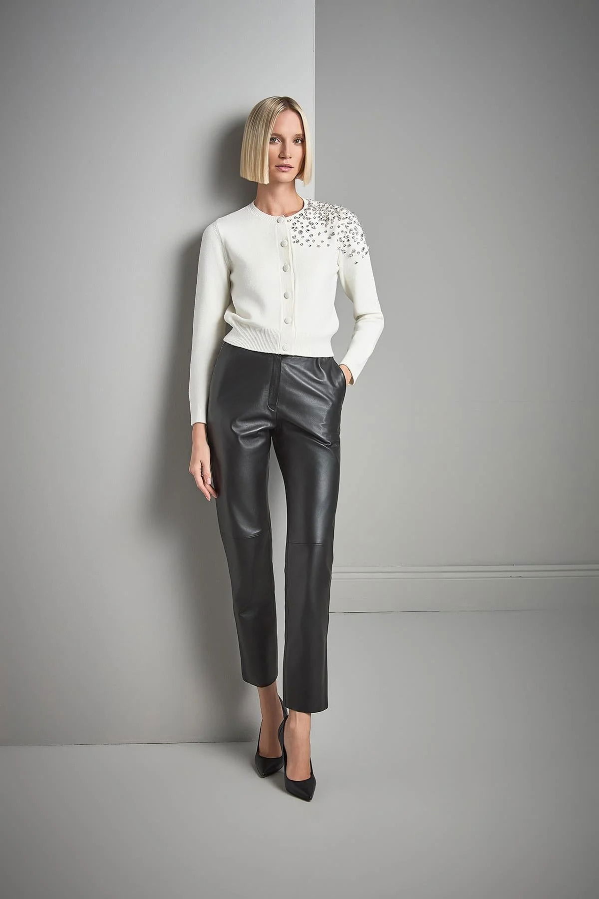 Join Us Kadın El İşi Taş İşlemeli Triko Hırka W068 Ekru - 3