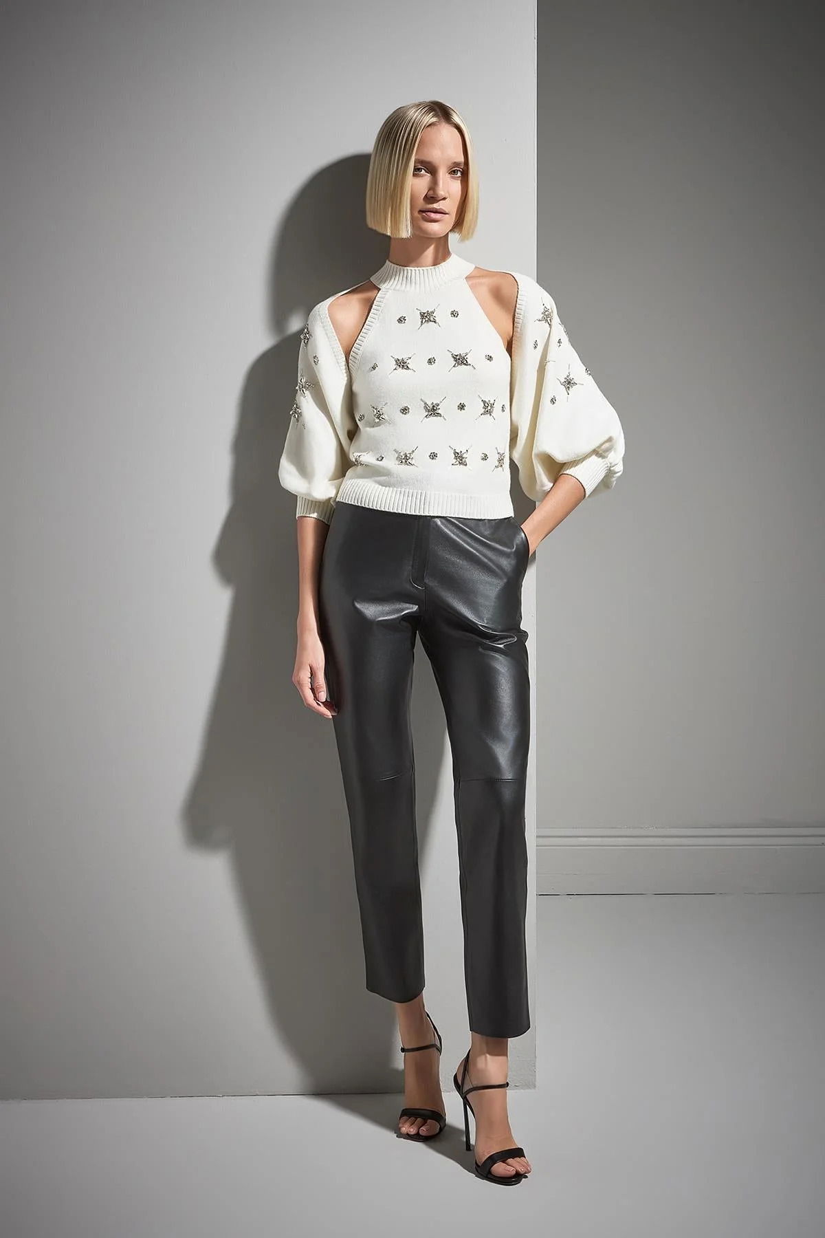 Join Us Kadın El İşi Taş İşlemeli Triko Hırka W105 Ekru - 4