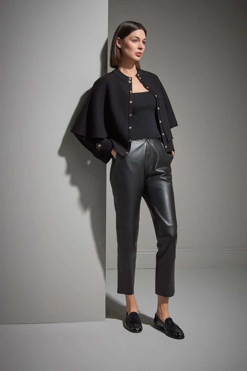 Join Us Kadın Pelerin Detaylı Gold Düğmeli Triko Ceket W089 Siyah - 2