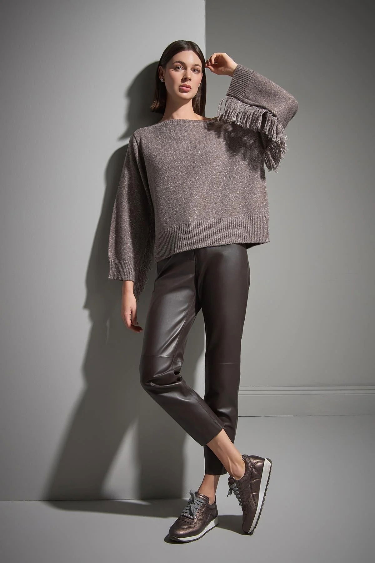 Join Us Kadın Püskül Detaylı Simli Triko Kazak W165 Kahverengi - 1