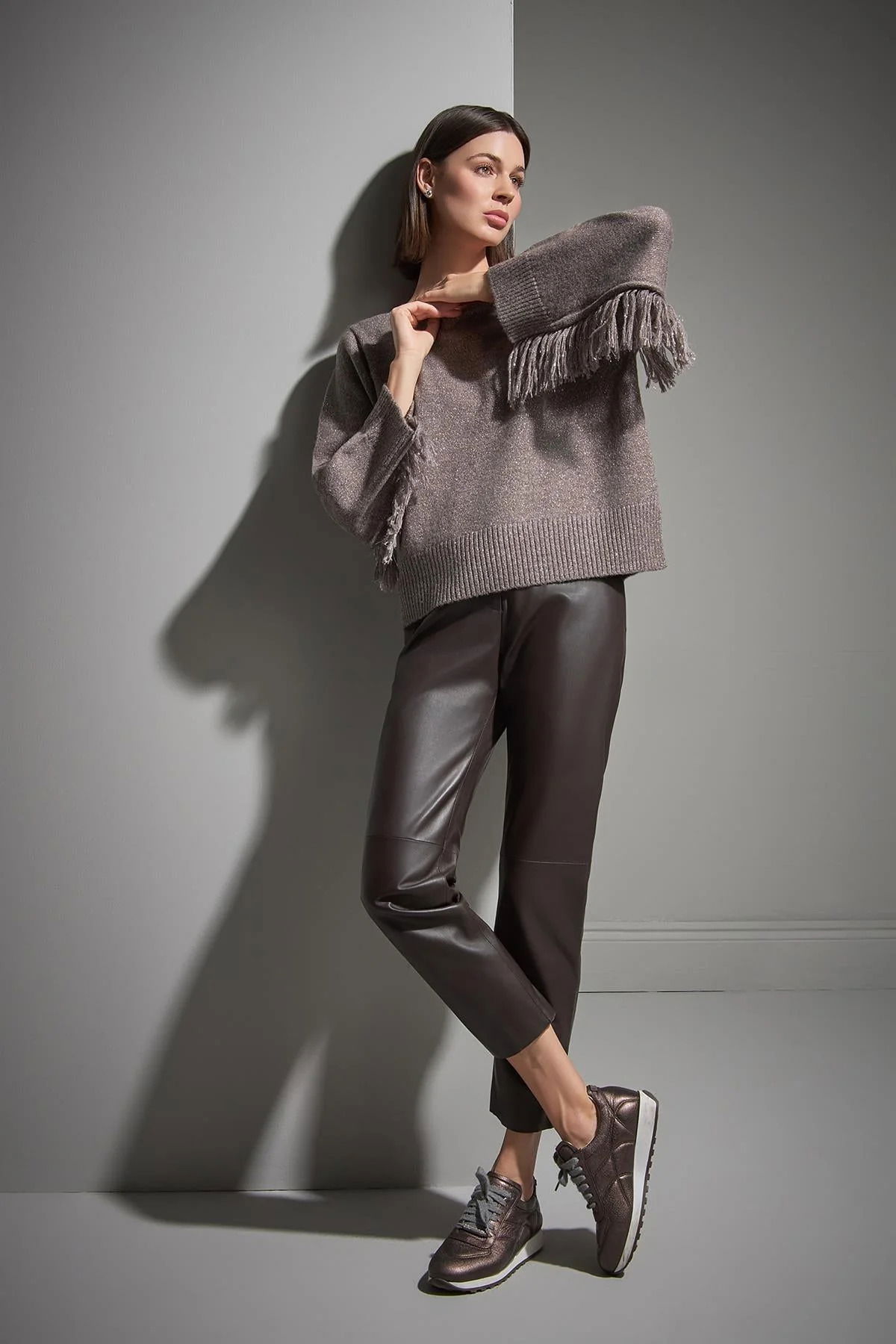 Join Us Kadın Püskül Detaylı Simli Triko Kazak W165 Kahverengi - 4