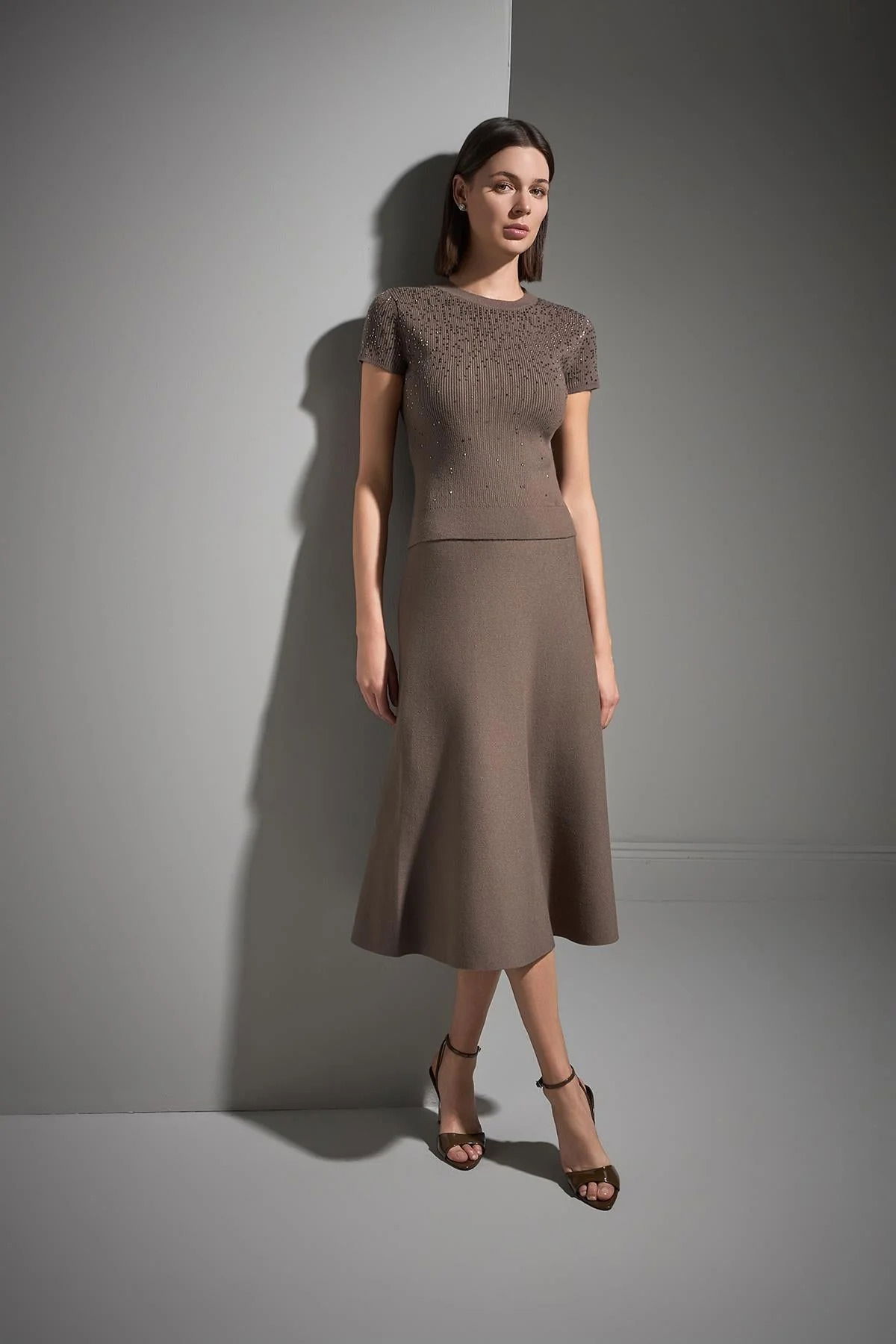 Join Us Kadın Taş Baskılı Kısa Kollu Triko Bluz W185 Kahverengi - 3