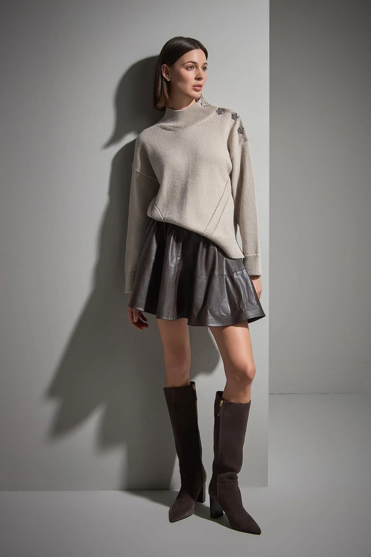 Join Us Kadın Yıldız Düğme Detaylı Simli Triko Kazak W056 Bej - 1