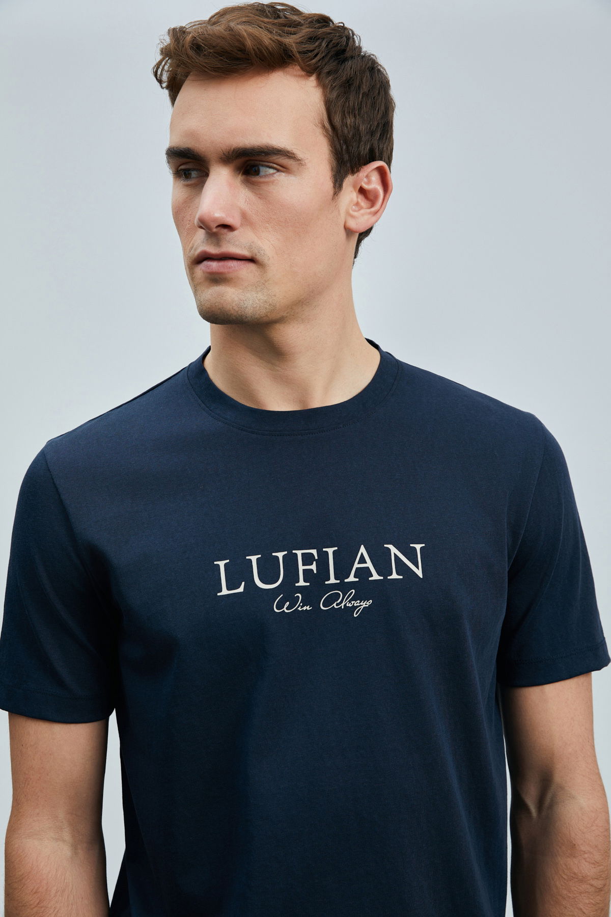 Lufian Erkek Love Modern Grafik T-Shirt 111020238 Lacivert - 3