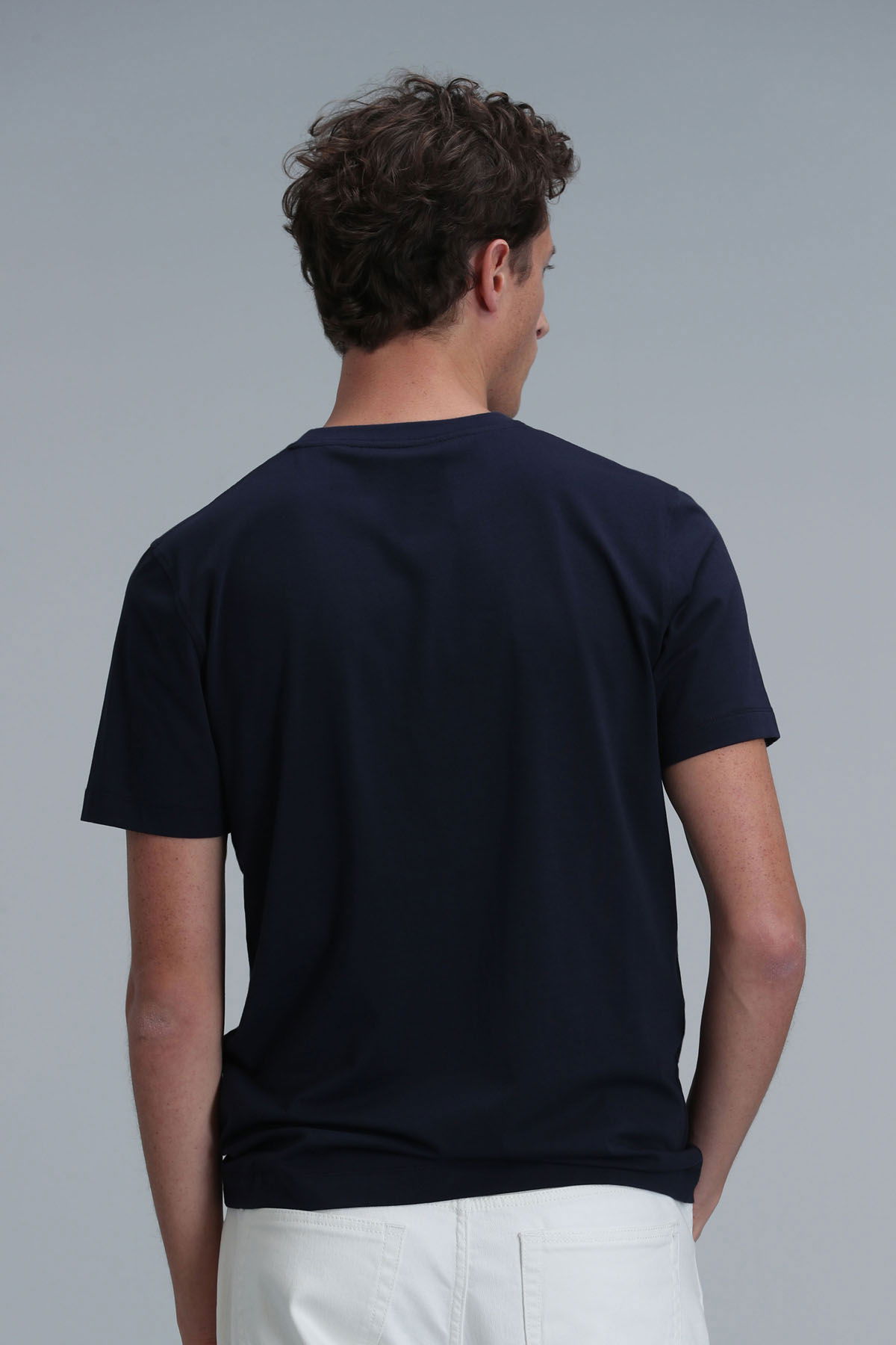 Lufian Erkek Pablo Modern Grafik T-Shirt 111020223 Lacivert - 8