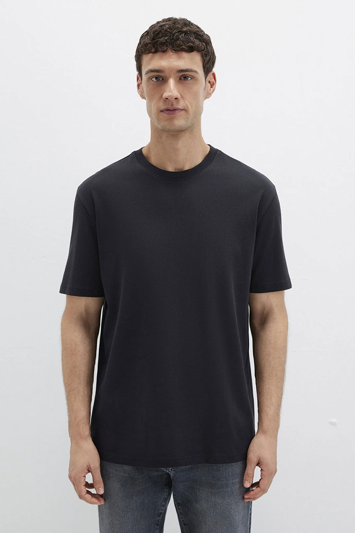 Mavi Erkek Bisiklet Yaka Basic T-Shirt M0611596 Siyah - 3