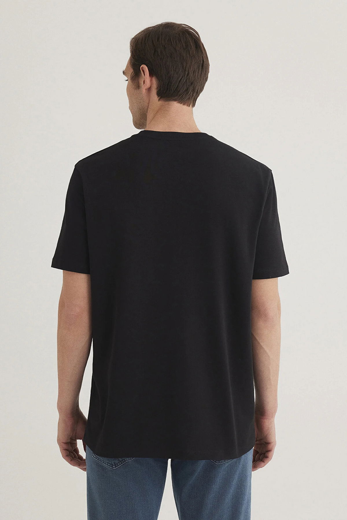 Mavi Erkek Bisiklet Yaka Pamuklu Basıc T-Shirt M0610252-900 Siyah - 4