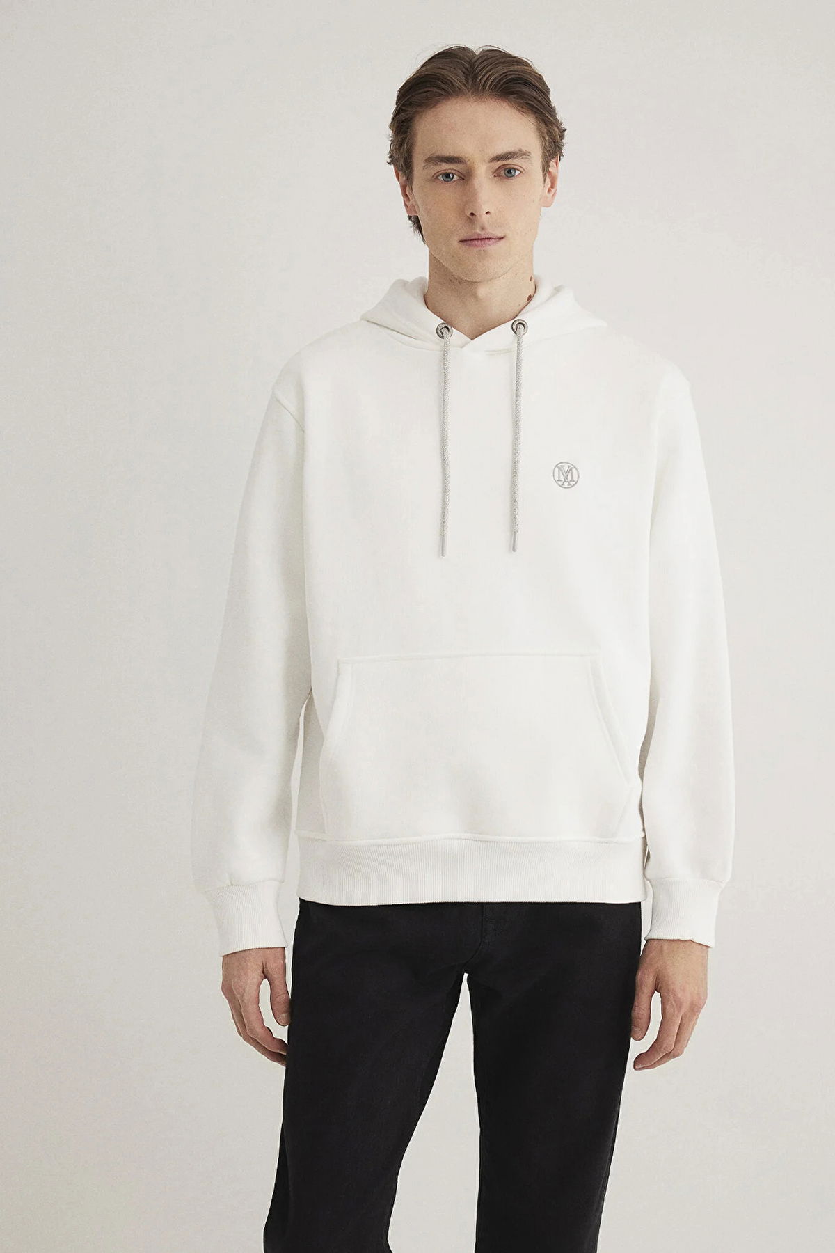Mavi Erkek Logo Nakışlı Kapüşonlu Sweatshirt M065809 Kırık Beyaz - 2