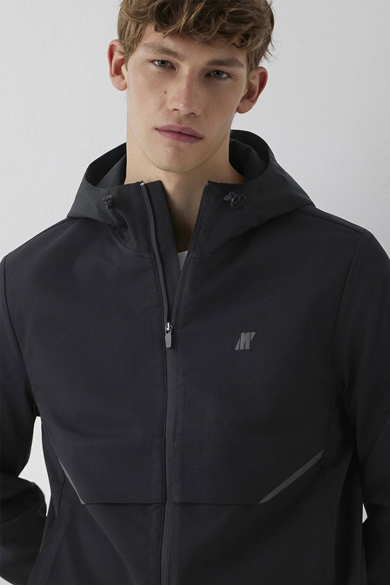 Mavi Erkek Su İtici Kapüşonlu Spandex Ceket M0110894 Siyah - Mavi