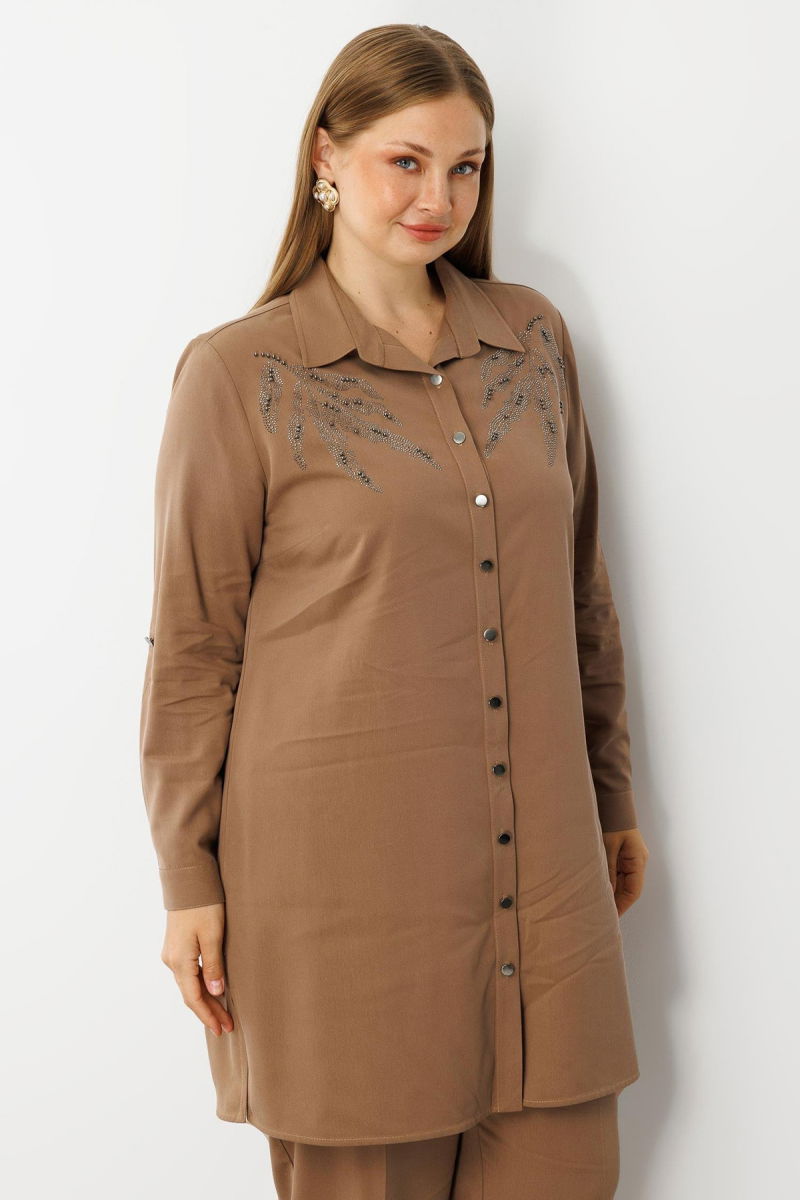 Moda İlgi Kadın Büyük Beden Ön Robaları Yaprak Desenli Taş Tunik 0301 Vizon - Moda İlgi