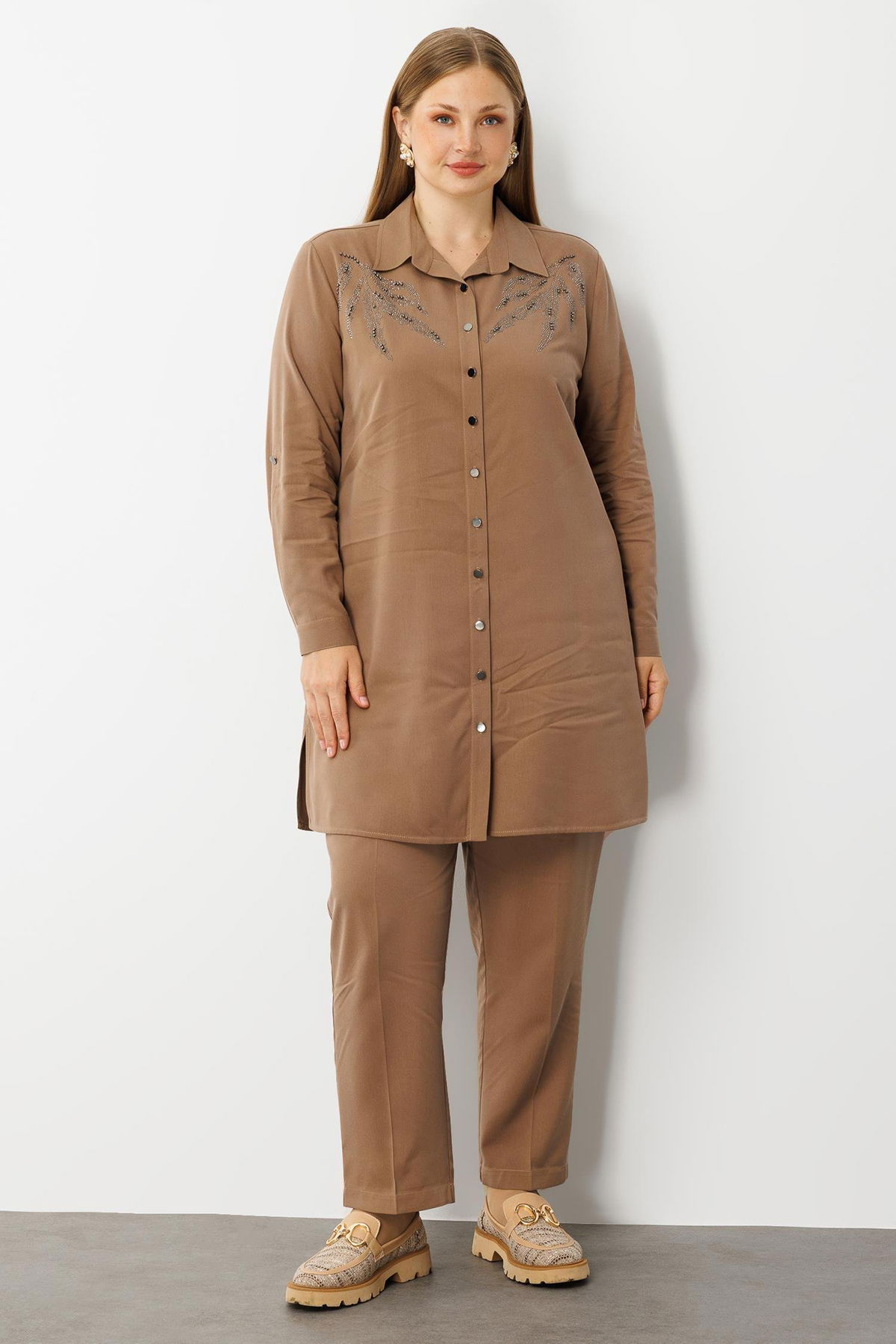 Moda İlgi Kadın Büyük Beden Ön Robaları Yaprak Desenli Taş Tunik 0301 Vizon - 3