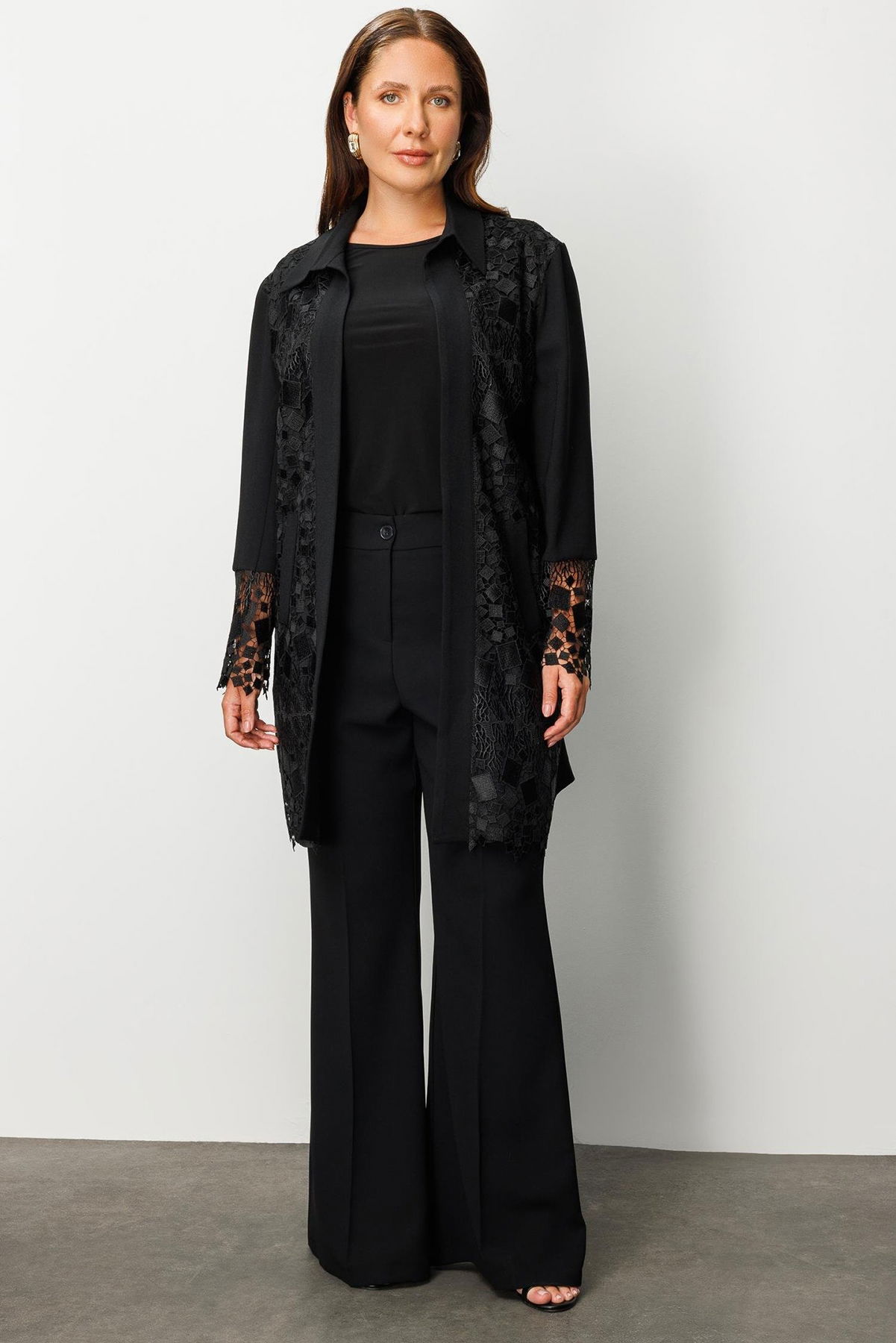 Moda İlgi Kadın Büyük Beden Önü Güpür Dantelli Tunik 0256 Siyah - 1