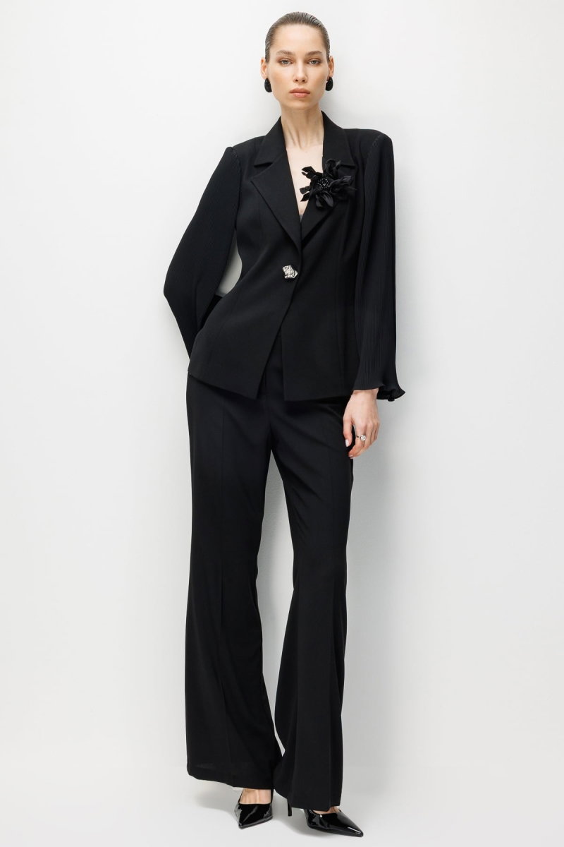 Moda İlgi Kadın Kol Pliseli Yakası Çiçek Broşlu Tek Düğme Ceket 5025 Siyah - 4