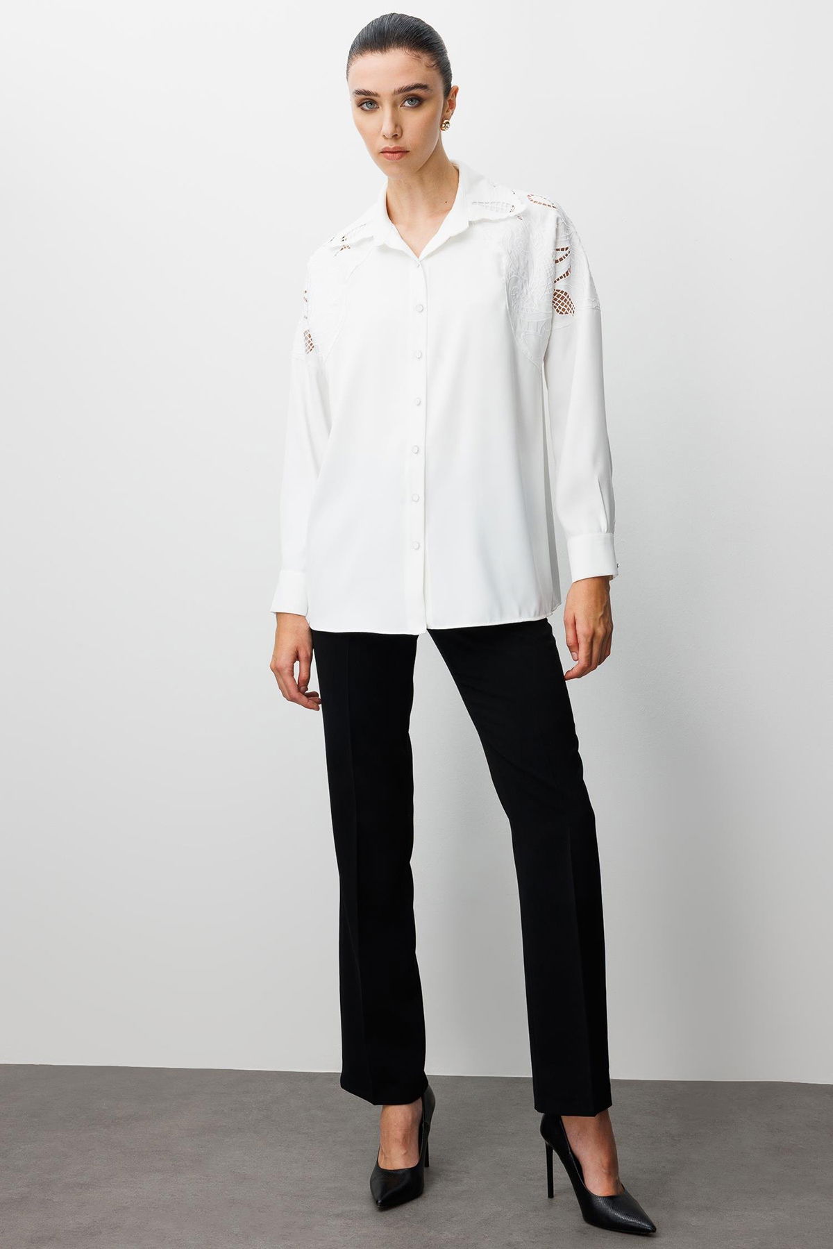 Moda İlgi Kadın Nakış Detaylı Oversize Gömlek 0095 Ekru - 2