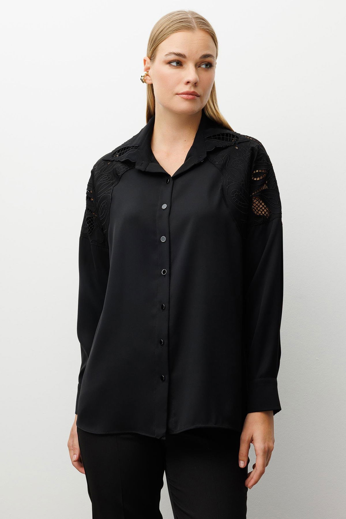 Moda İlgi Kadın Nakış Detaylı Oversize Gömlek 0095 Siyah - 1