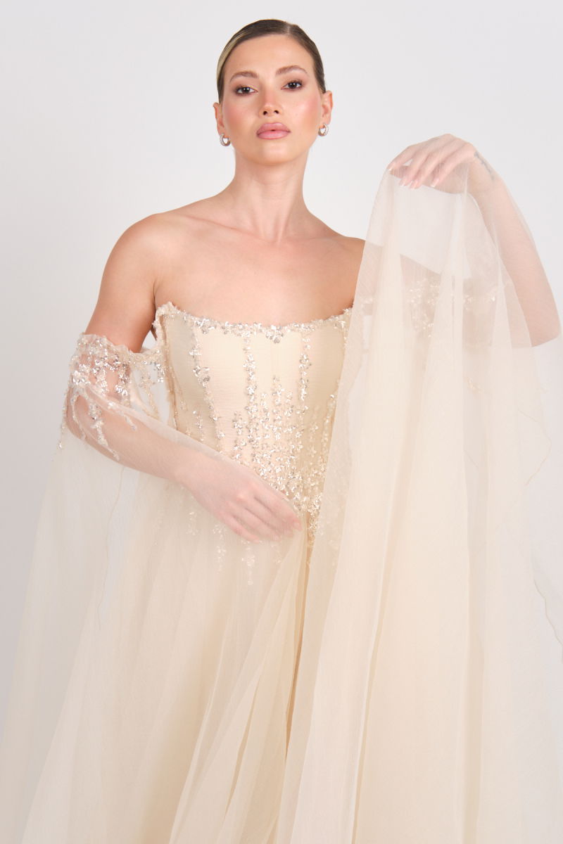 Ömür Inn Kadın Straplez Payet İşlemeli Kolları Pelerin Detaylı Uzun Abiye Elbise 5584 Şampanya - 4