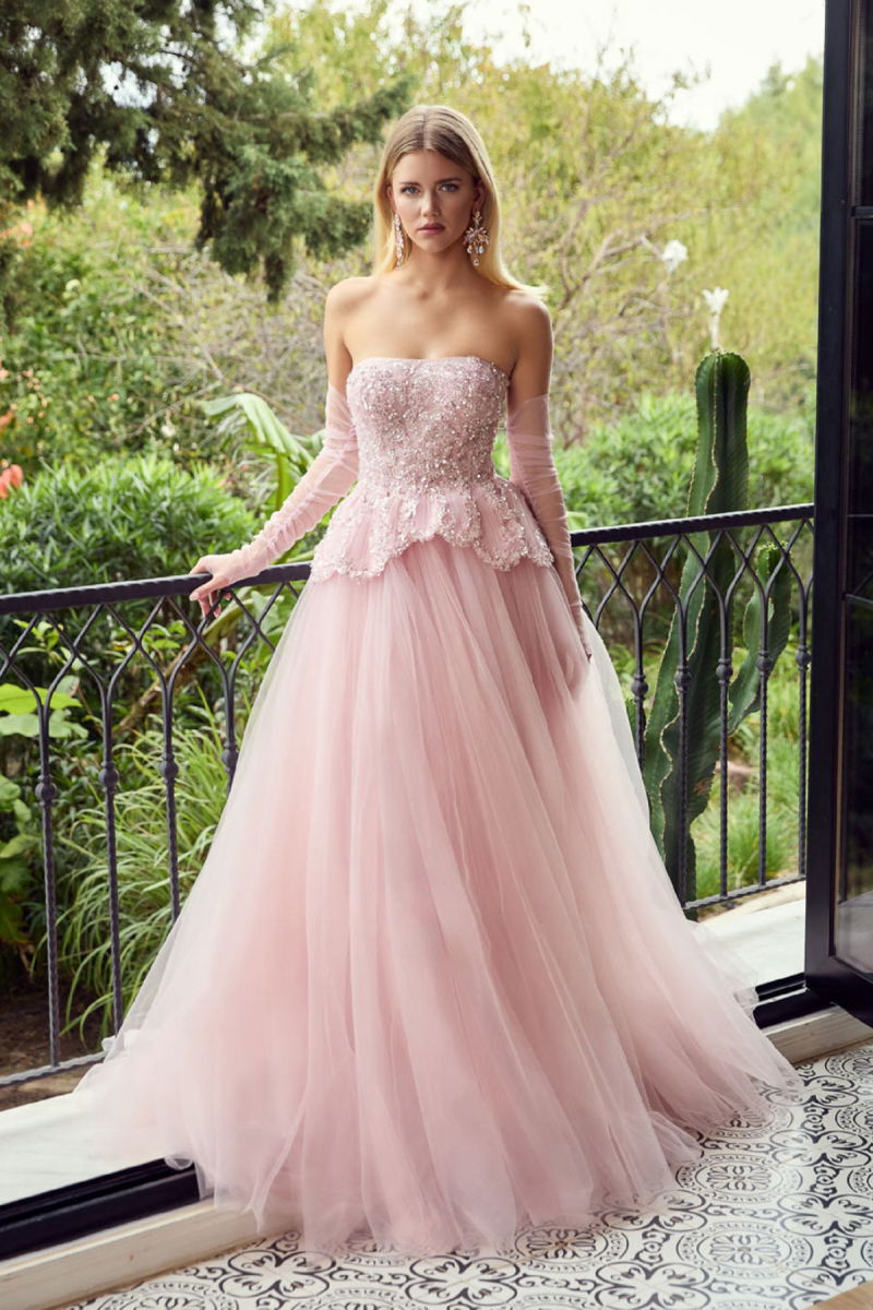 Ömür Inn Kadın Straplez Payet ve Taş İşlemeli Uzun Abiye Elbise 6748 Pudra - Ömür Inn