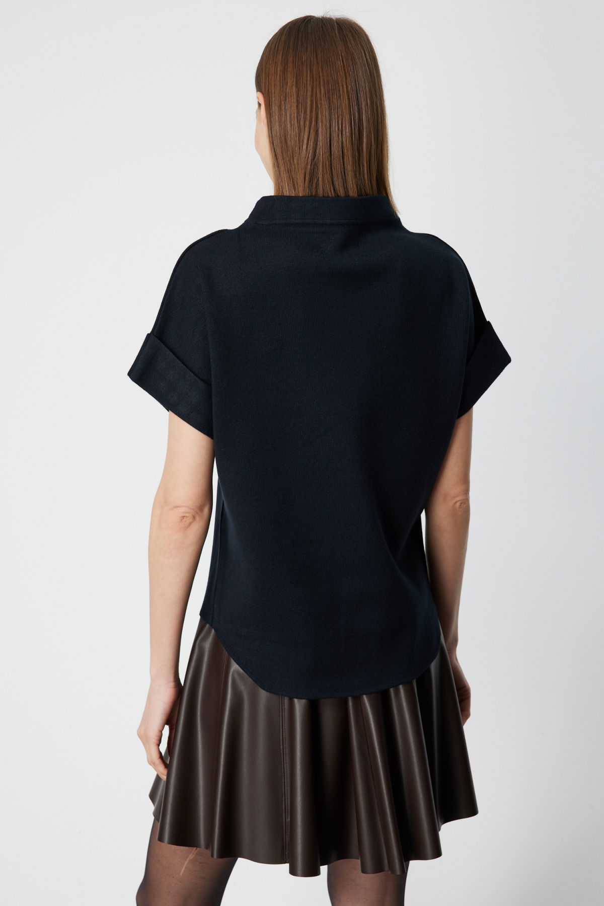 On Kadın Aksesuar Detaylı Dik Yaka Triko Kazak 65340 Siyah - 4