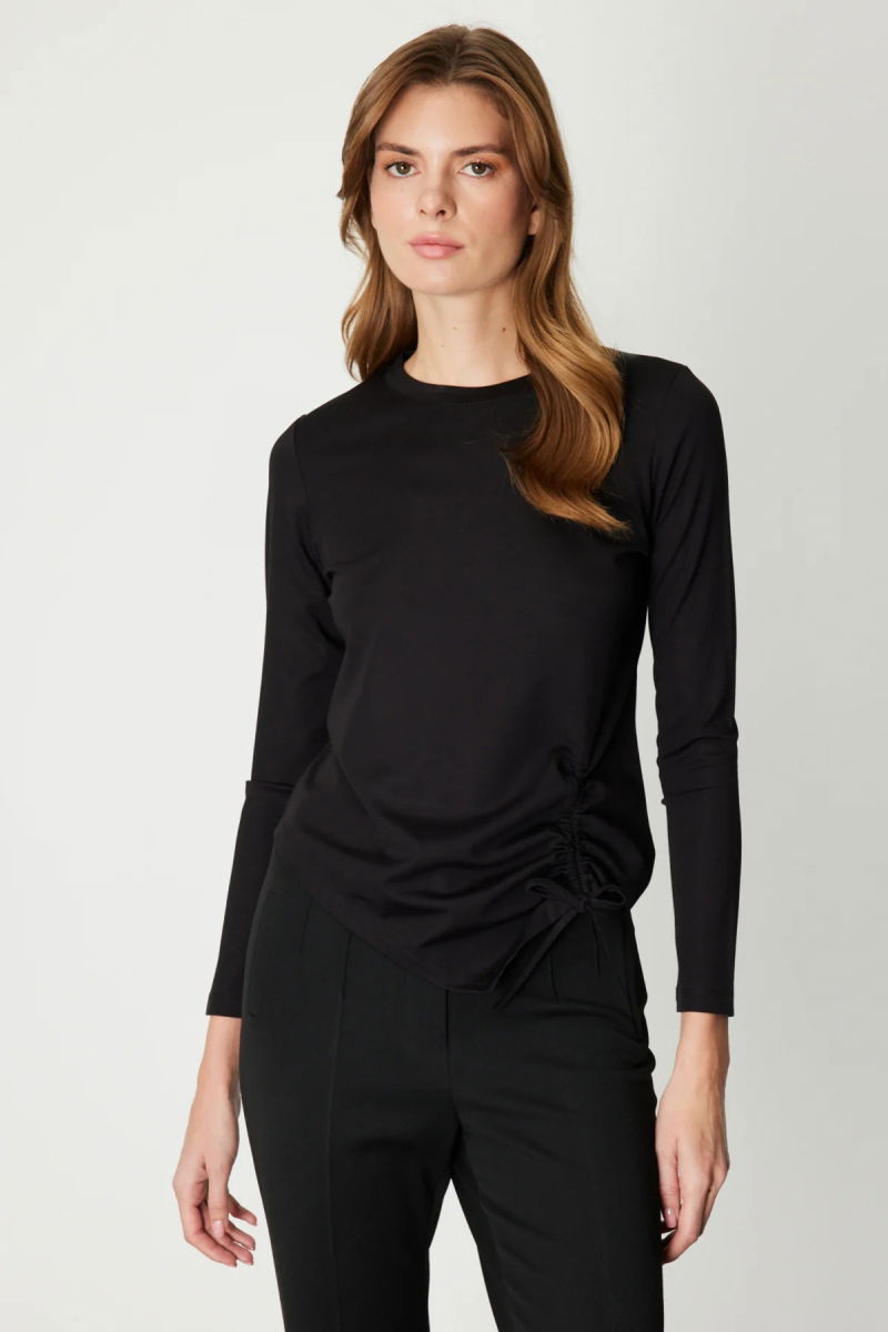 On Kadın Asimetrik Kesim Büzgü Detaylı Bluz 61376 Siyah - On