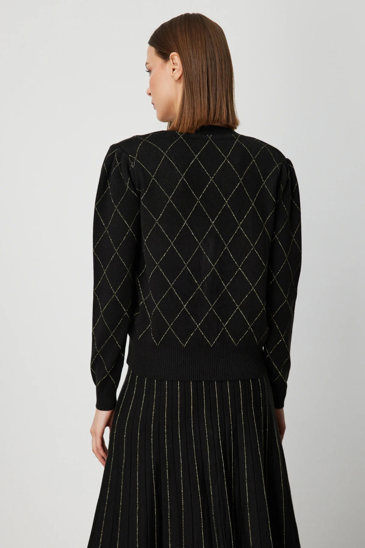 On Kadın Baklava Desenli V Yaka Hırka 63913 Siyah - 4