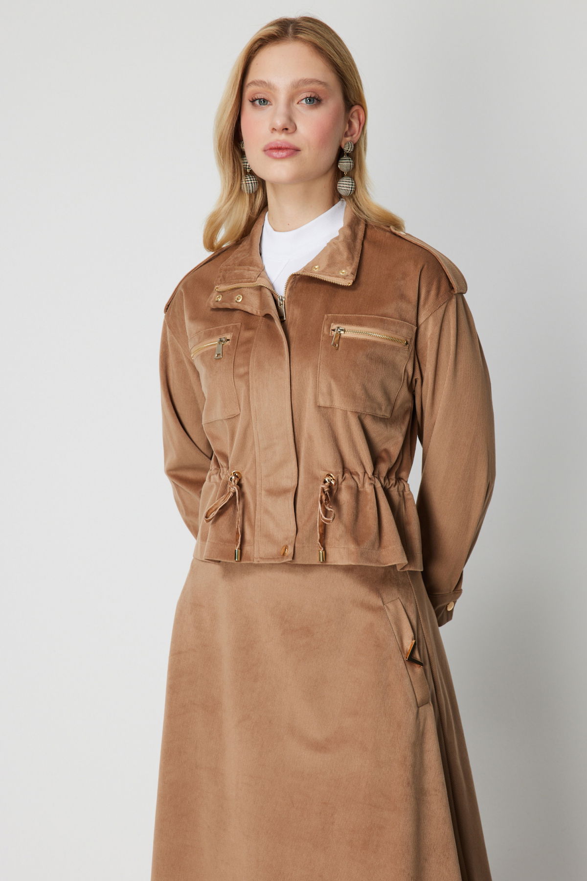 On Kadın Beli Büzgülü Dik Yaka Ceket 66532 Camel - 2