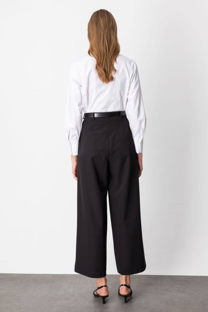 On Kadın Beli Kemerli Bol Paça Pantolon 64133 Siyah - 4