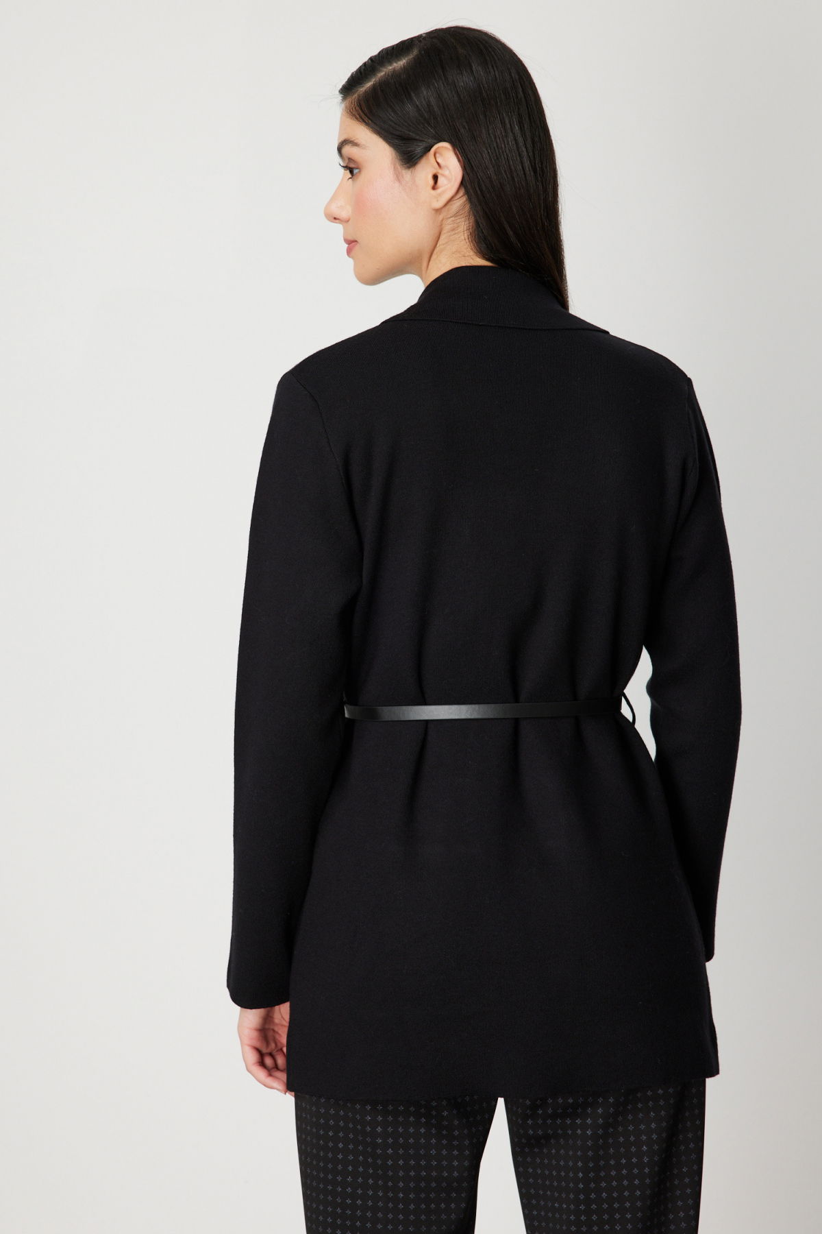 On Kadın Beli Kemerli Kapak Cepli Hırka 69907 Siyah - 4