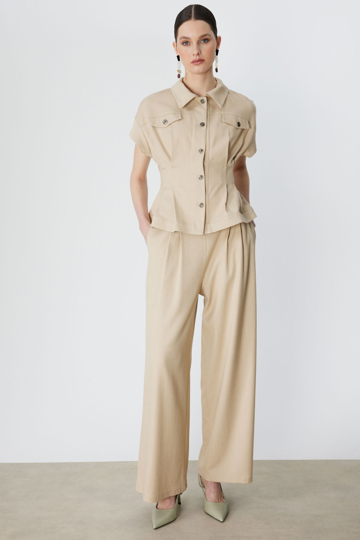 On Kadın Beli Lastikli Bol Paça Kumaş Pantolon 70701 Bej - 2