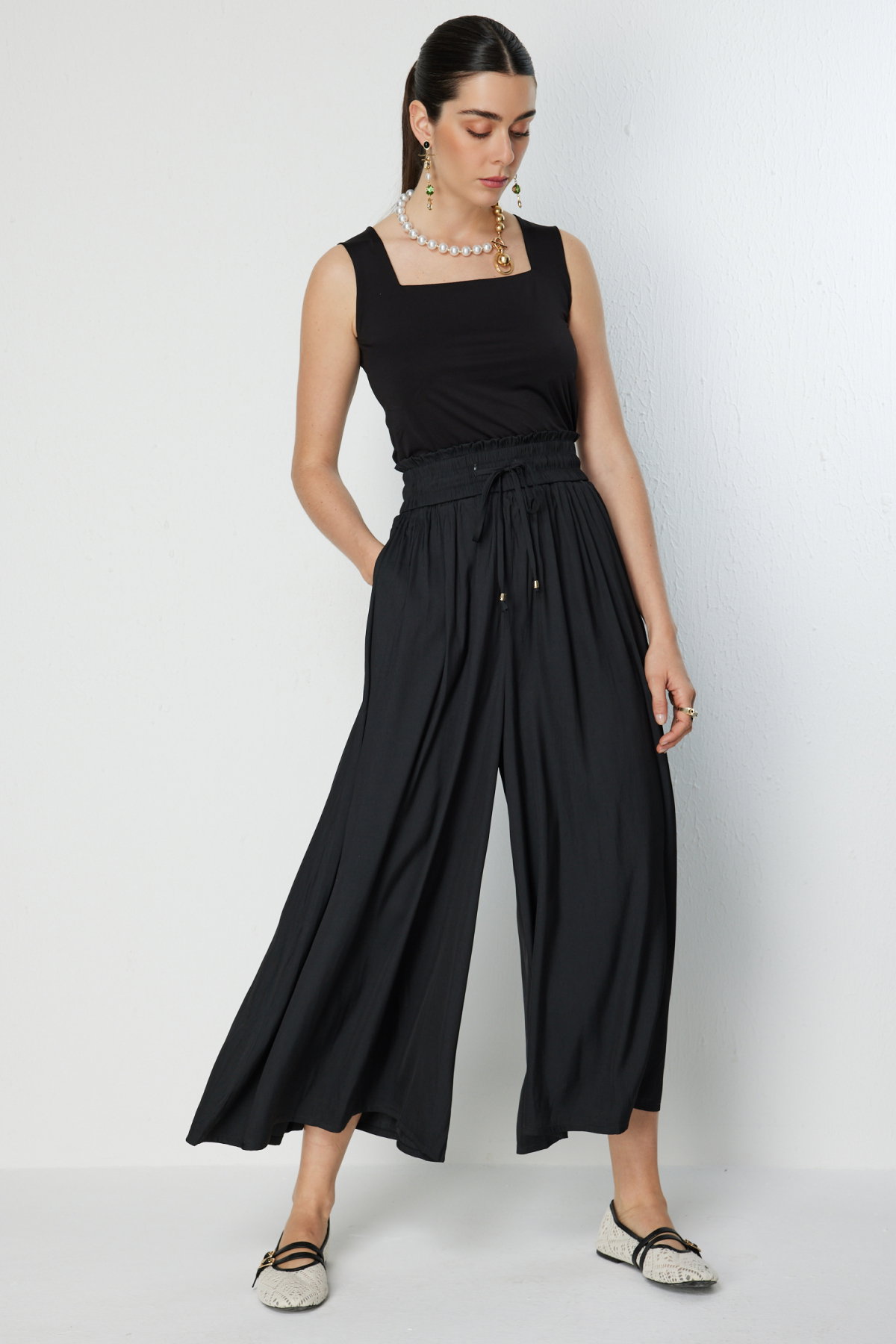 On Kadın Beli Lastikli Geniş Paça Pantolon 70136 Black - 3