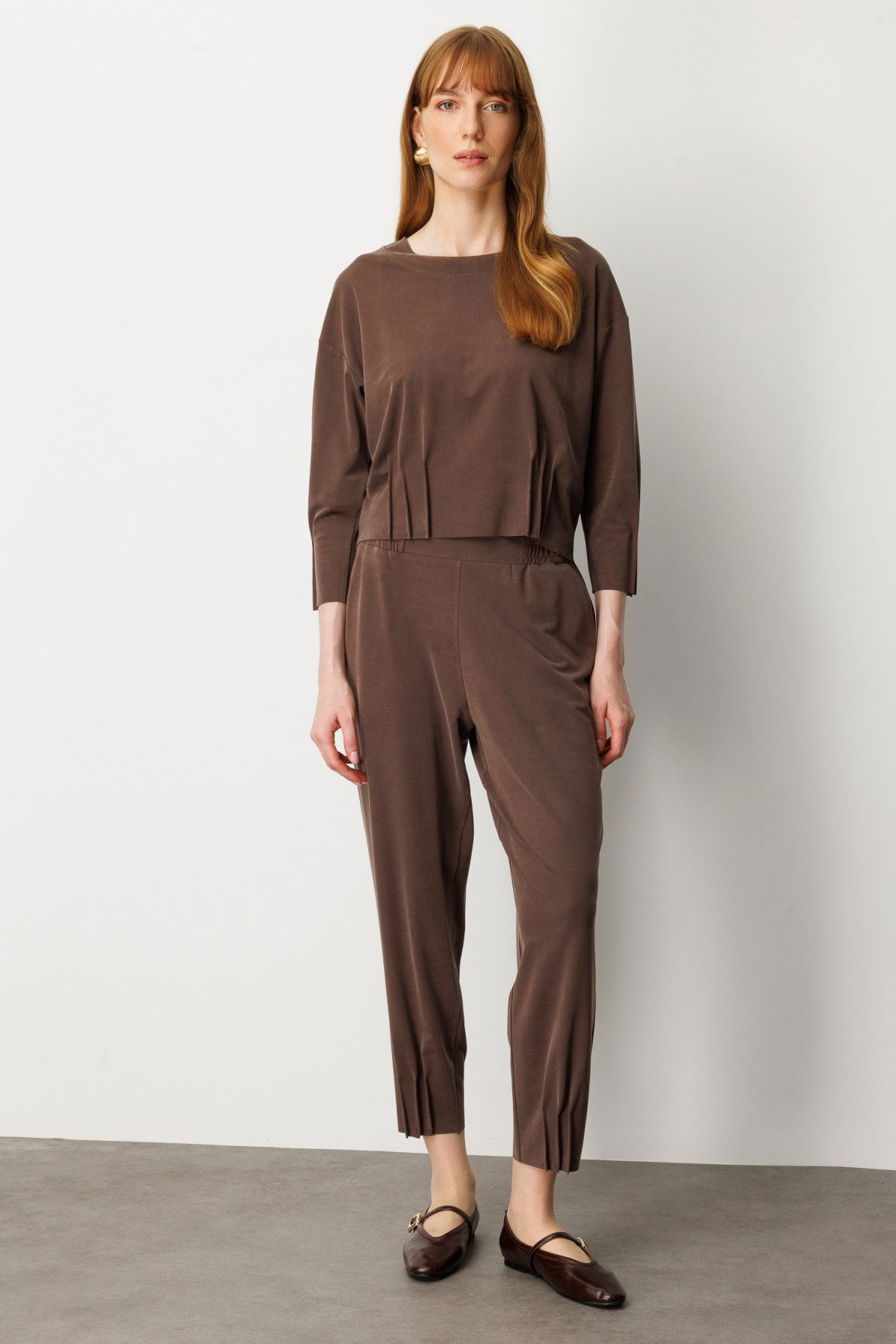 On Kadın Beli Lastikli Paçası Dikişli Pantolon 64409 Kahverengi - 1