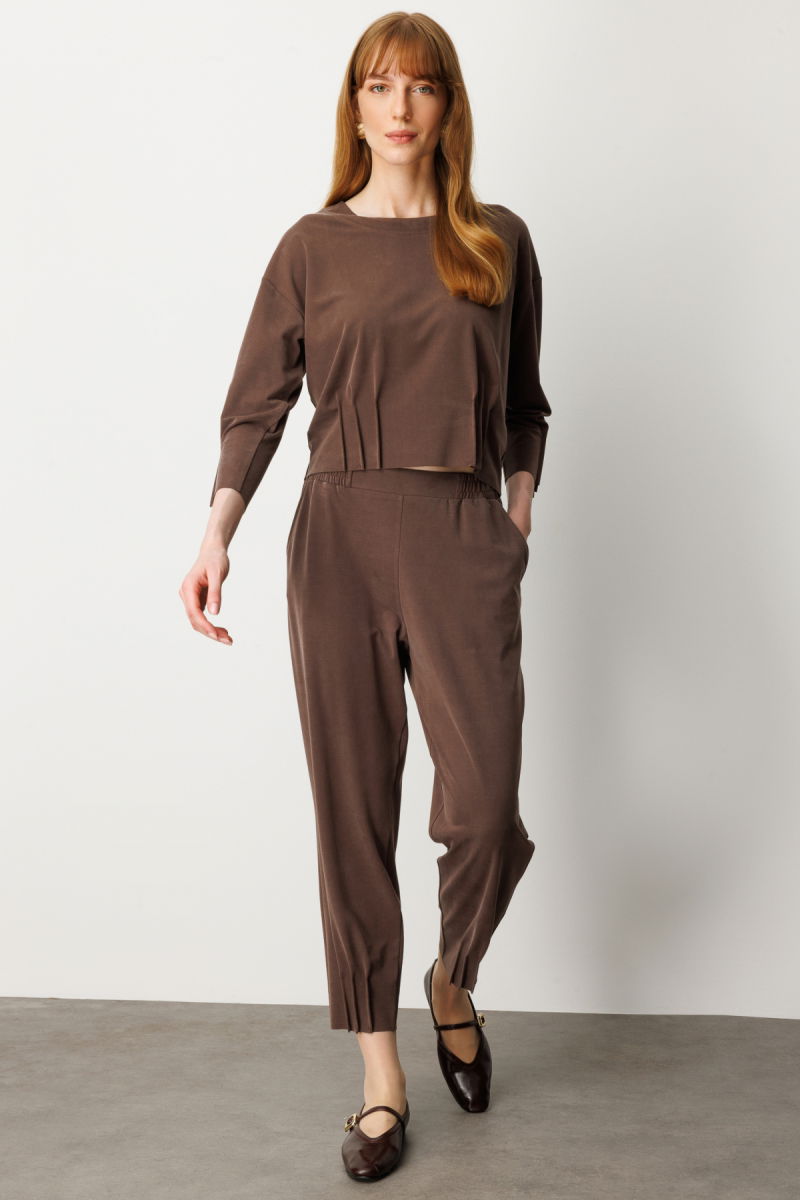 On Kadın Beli Lastikli Paçası Dikişli Pantolon 64409 Kahverengi - 2