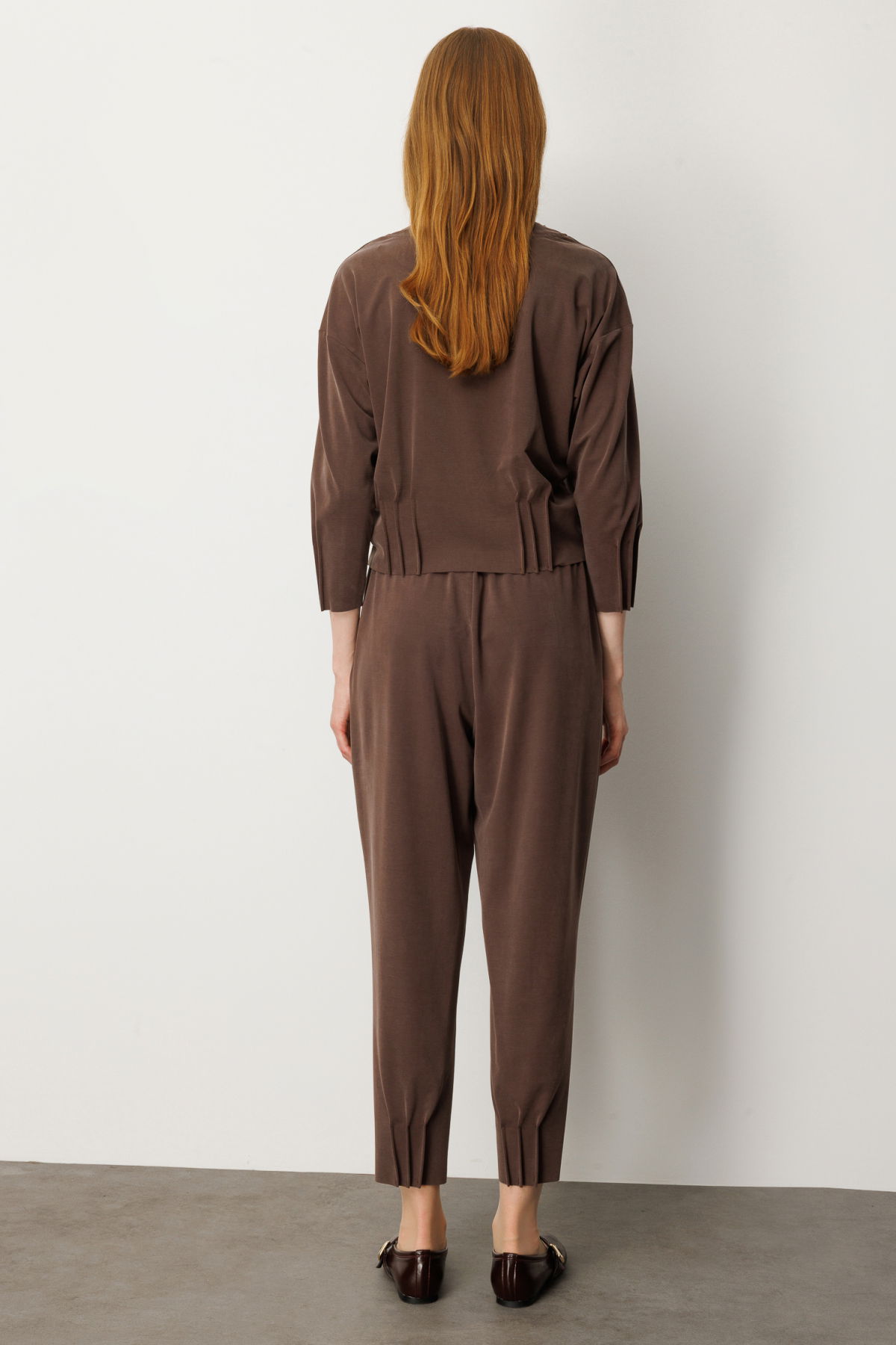 On Kadın Beli Lastikli Paçası Dikişli Pantolon 64409 Kahverengi - 4