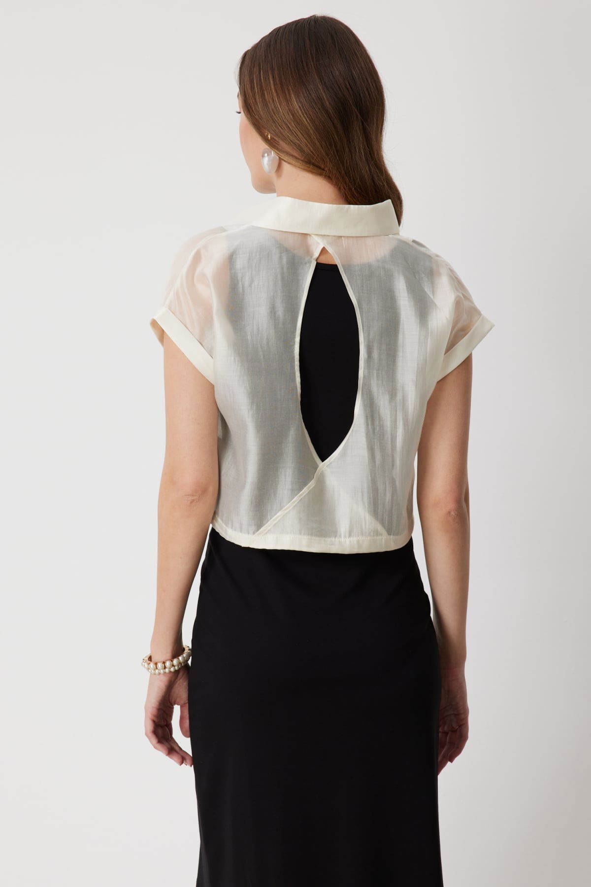 On Kadın Beli Lastikli Sırt Dekolteli Bluz 74347 Krem - 5