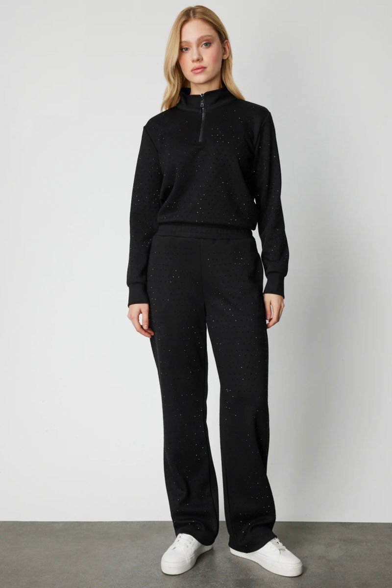 On Kadın Bol Paça Taşlı Eşofman Altı 66365 Siyah - On