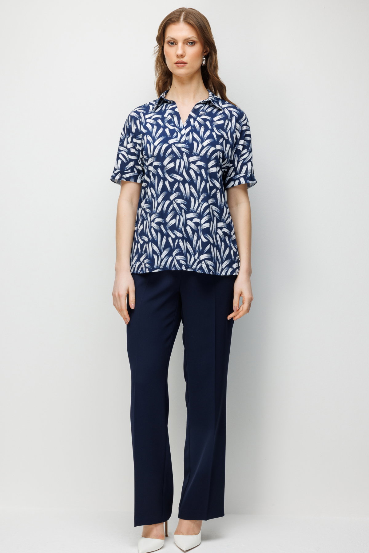 On Kadın Büyük Beden Desenli Kısa Kollu Bluz 71338 Lacivert - 3