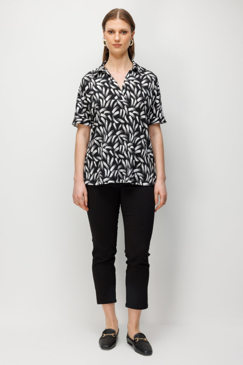 On Kadın Büyük Beden Desenli Kısa Kollu Bluz 71338 Siyah - 3