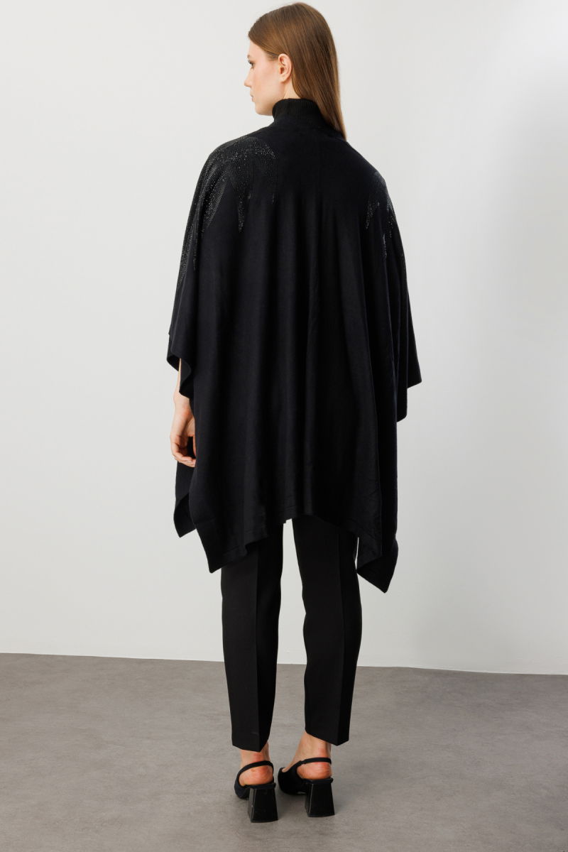 On Kadın Büyük Beden Omuzları Taşlı Yarasa Kol Hırka 60322 Siyah - 4