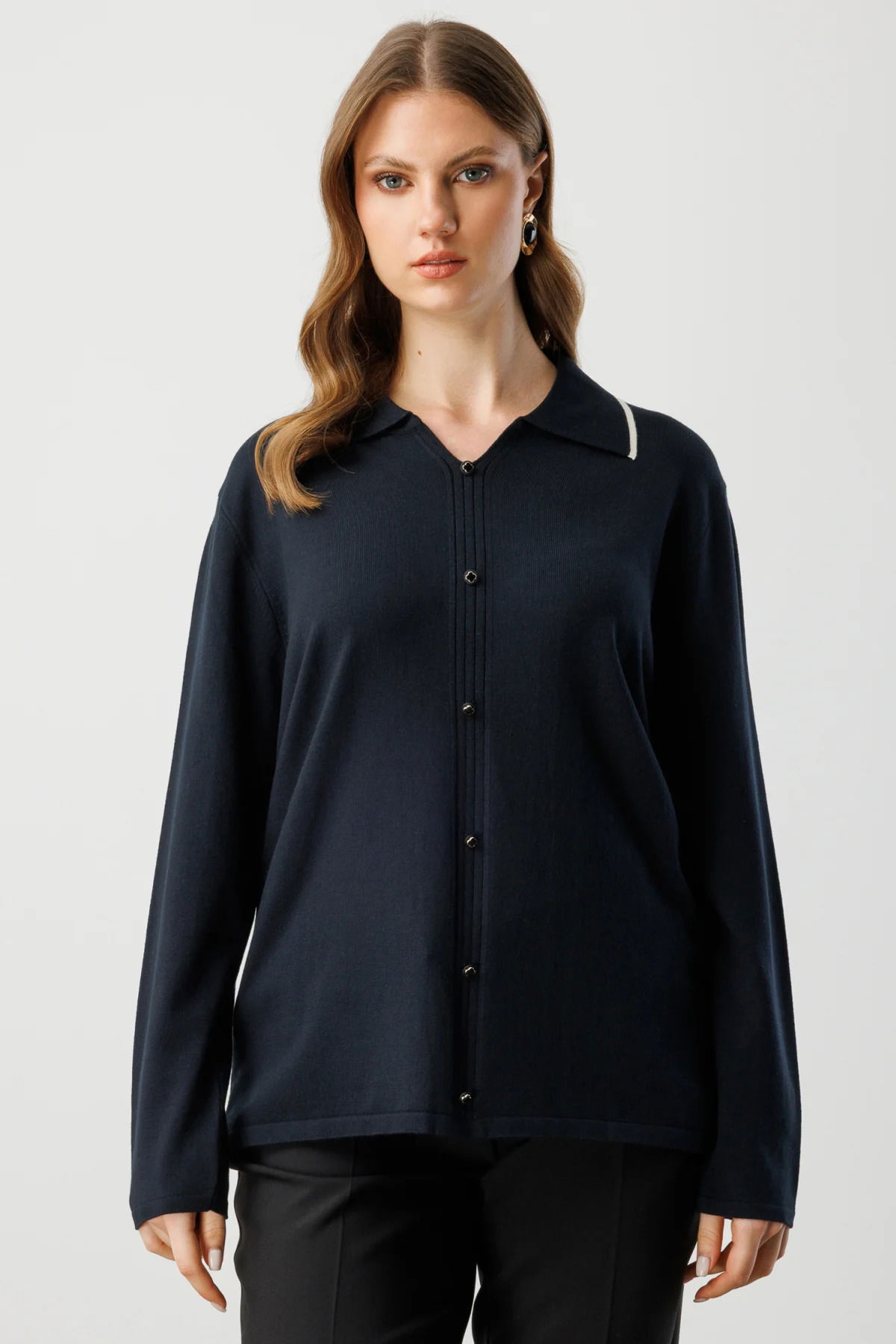 On Kadın Büyük Beden Süs Düğmeli Polo Yaka Triko Kazak 65384 Siyah - 3