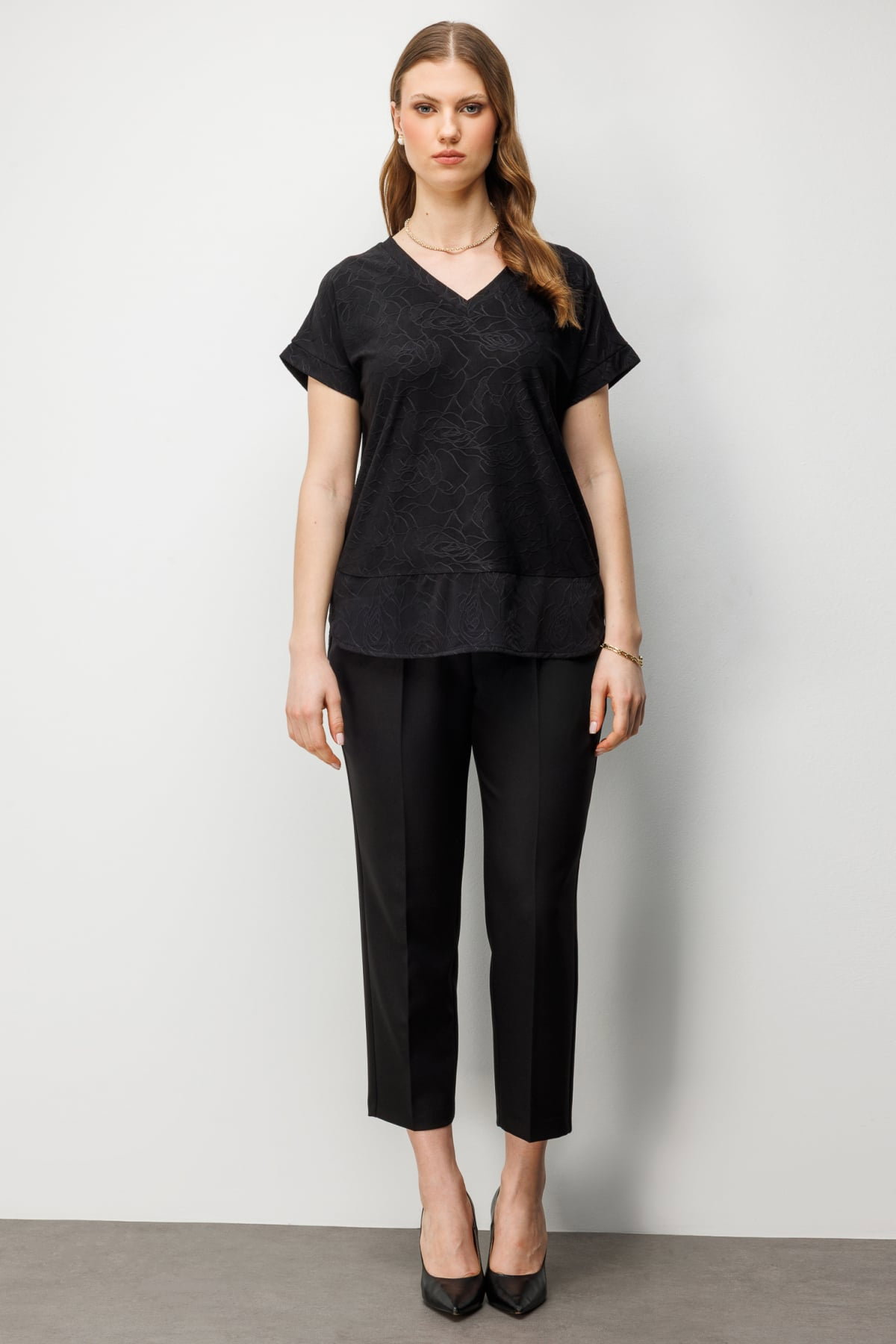 On Kadın Büyük Beden V Yaka Desenli Bluz 71343 Siyah - 3