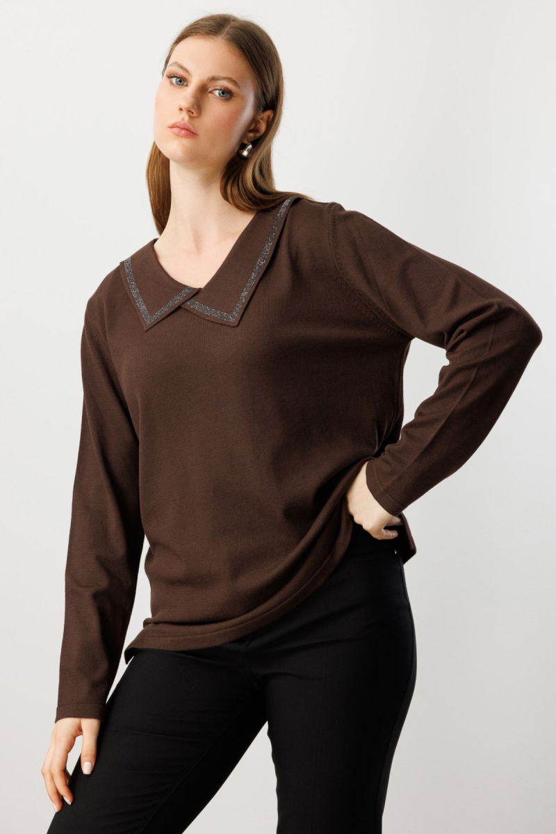 On Kadın Büyük Beden Yakası Taşlı Triko Kazak 65395 Kahverengi - 2