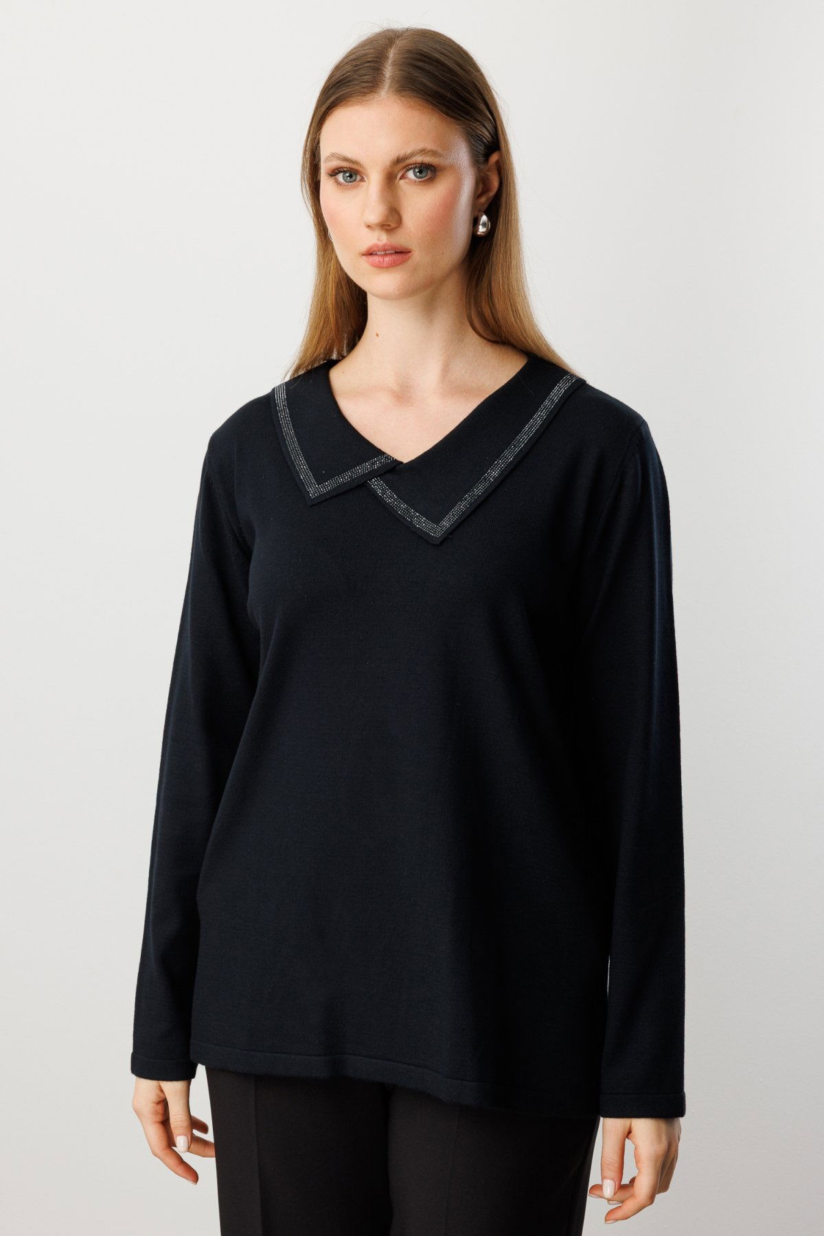 On Kadın Büyük Beden Yakası Taşlı Triko Kazak 65395 Siyah - 2