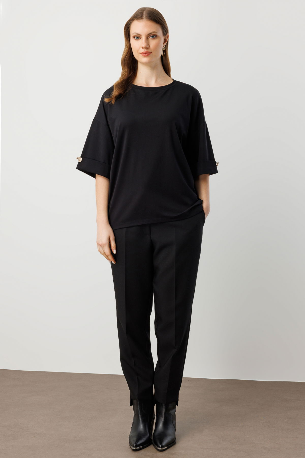 On Kadın Büyük Beden Yarım Kol Metal Aksesuarlı Bluz 61434 Siyah - 3