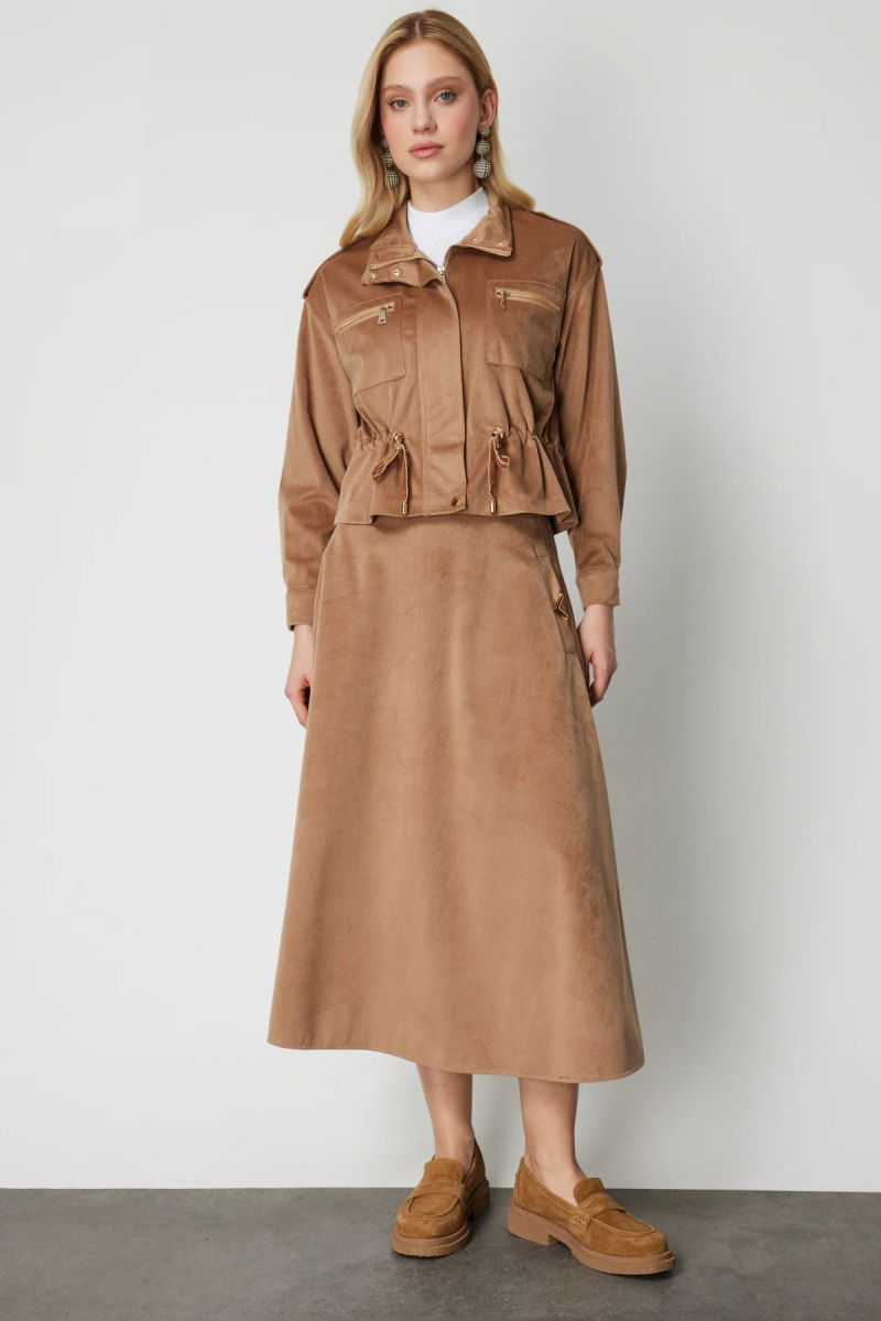 On Kadın Cebi Metal Aksesuarlı Midi Boy Etek 66533 Camel - On