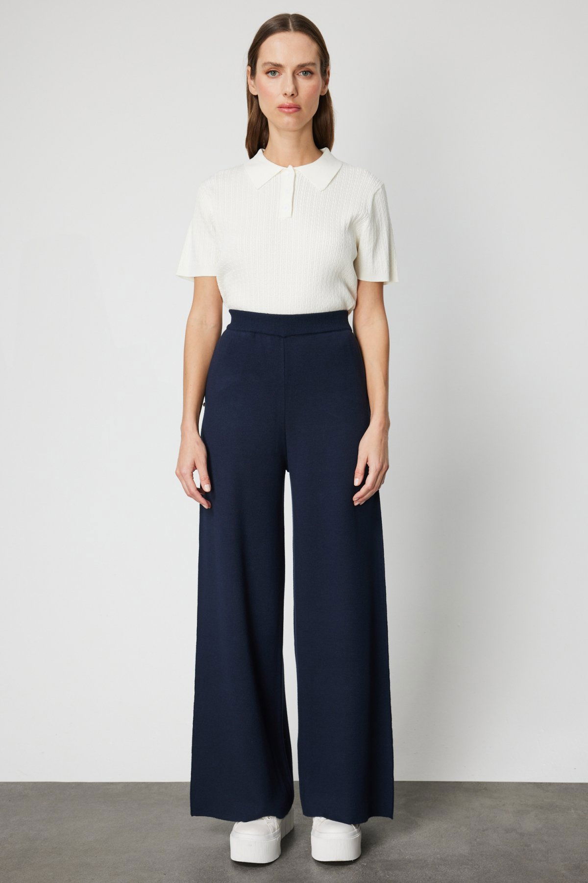 On Kadın Cebi Taş Detaylı Bol Paça Triko Pantolon 63919 Lacivert - 1